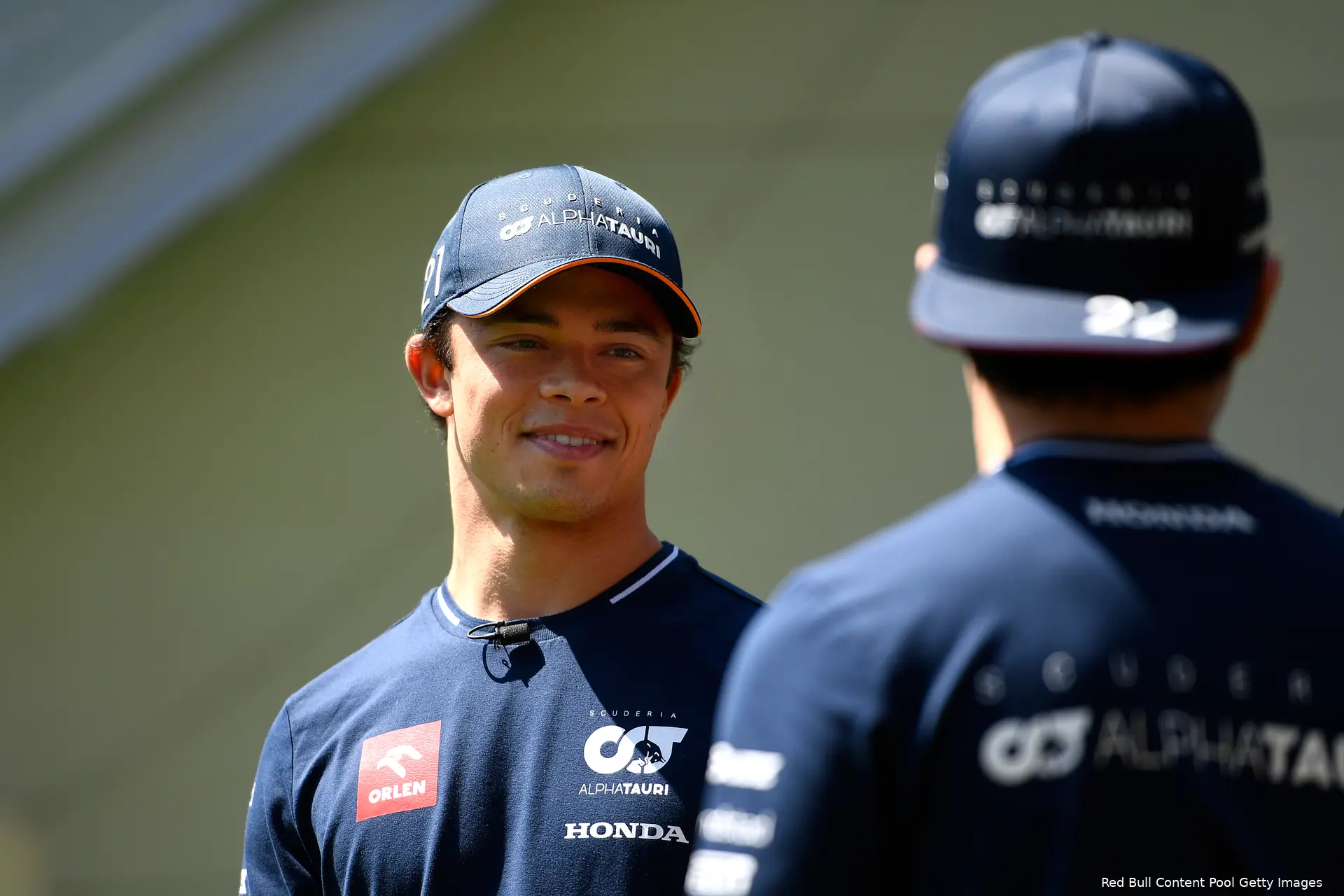 nyck de vries yuki tsunoda alphatauri f1 gp azerbeidzjan 2023