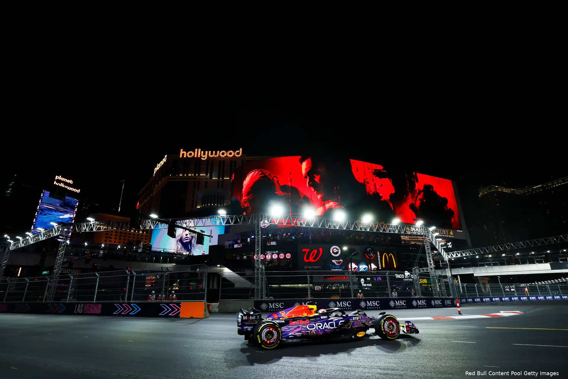 max verstappen las vegas rb19