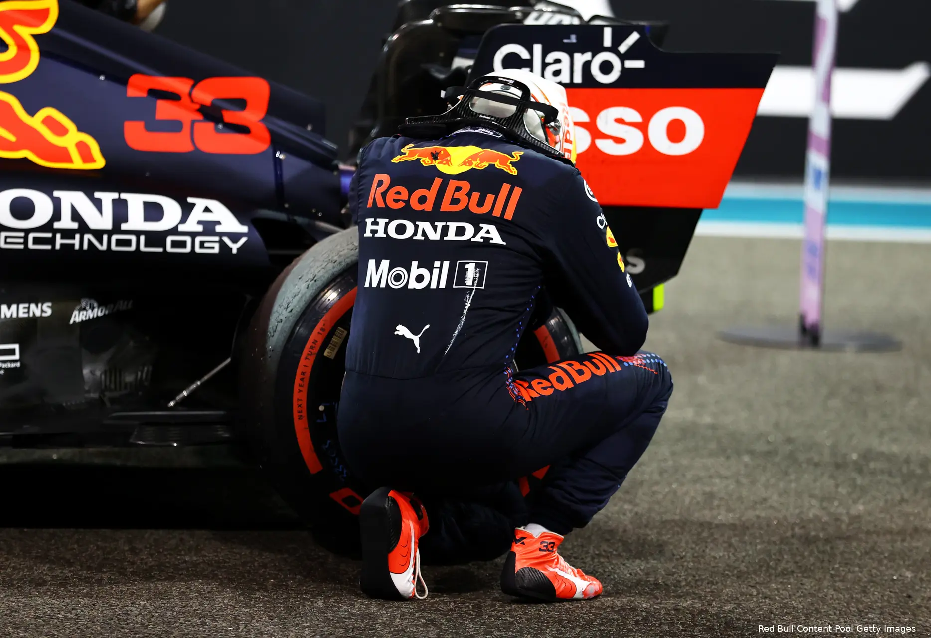 verstappen abudhabi2021 redbull