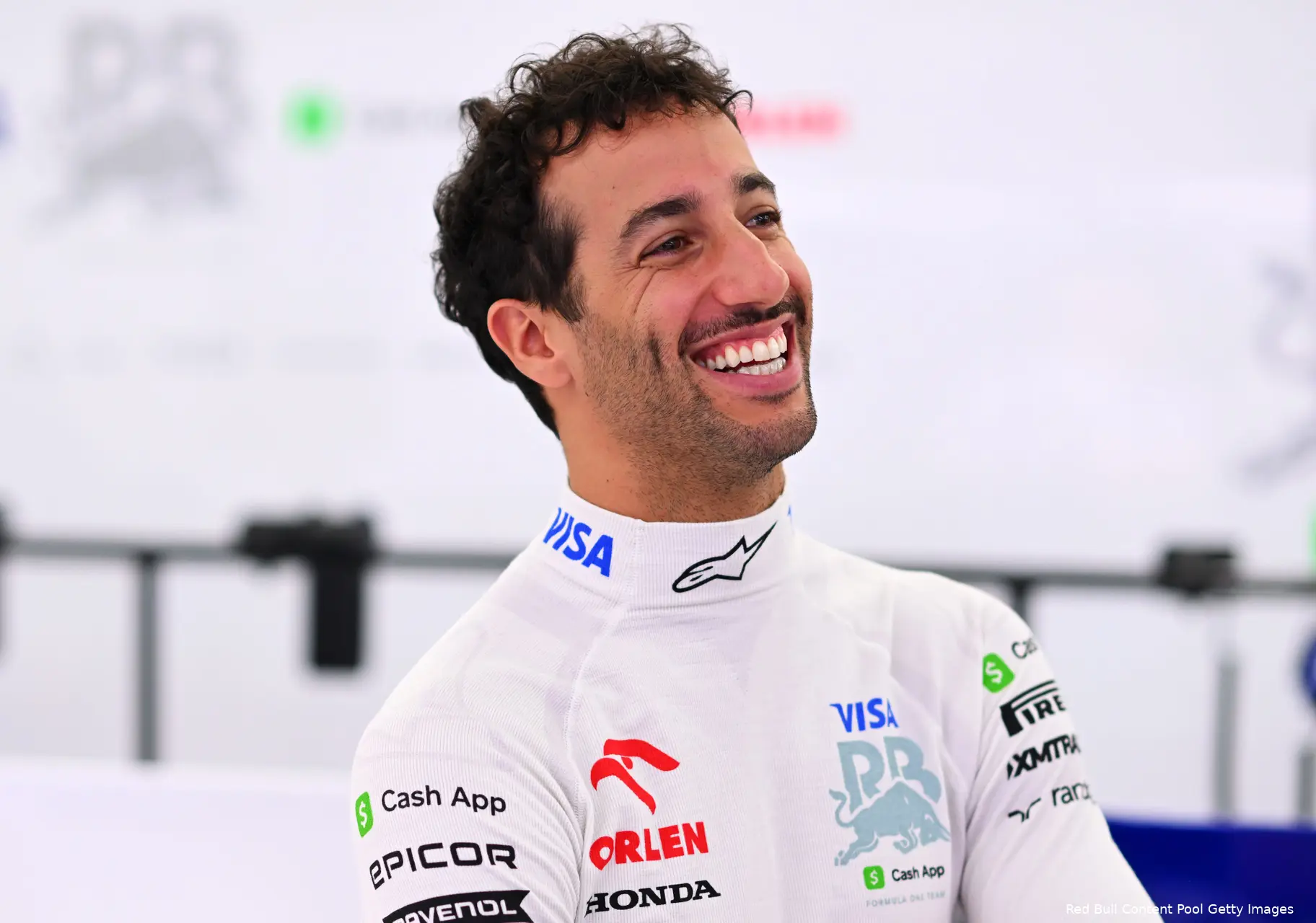 daniel ricciardo vcarb wintertest bahrein 2024