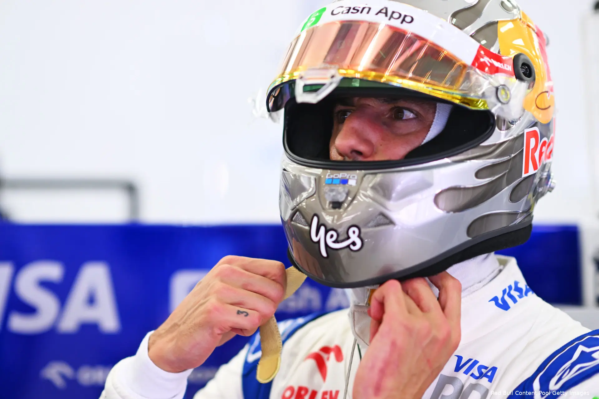 daniel ricciardo vcarb wintertest bahrein 2024