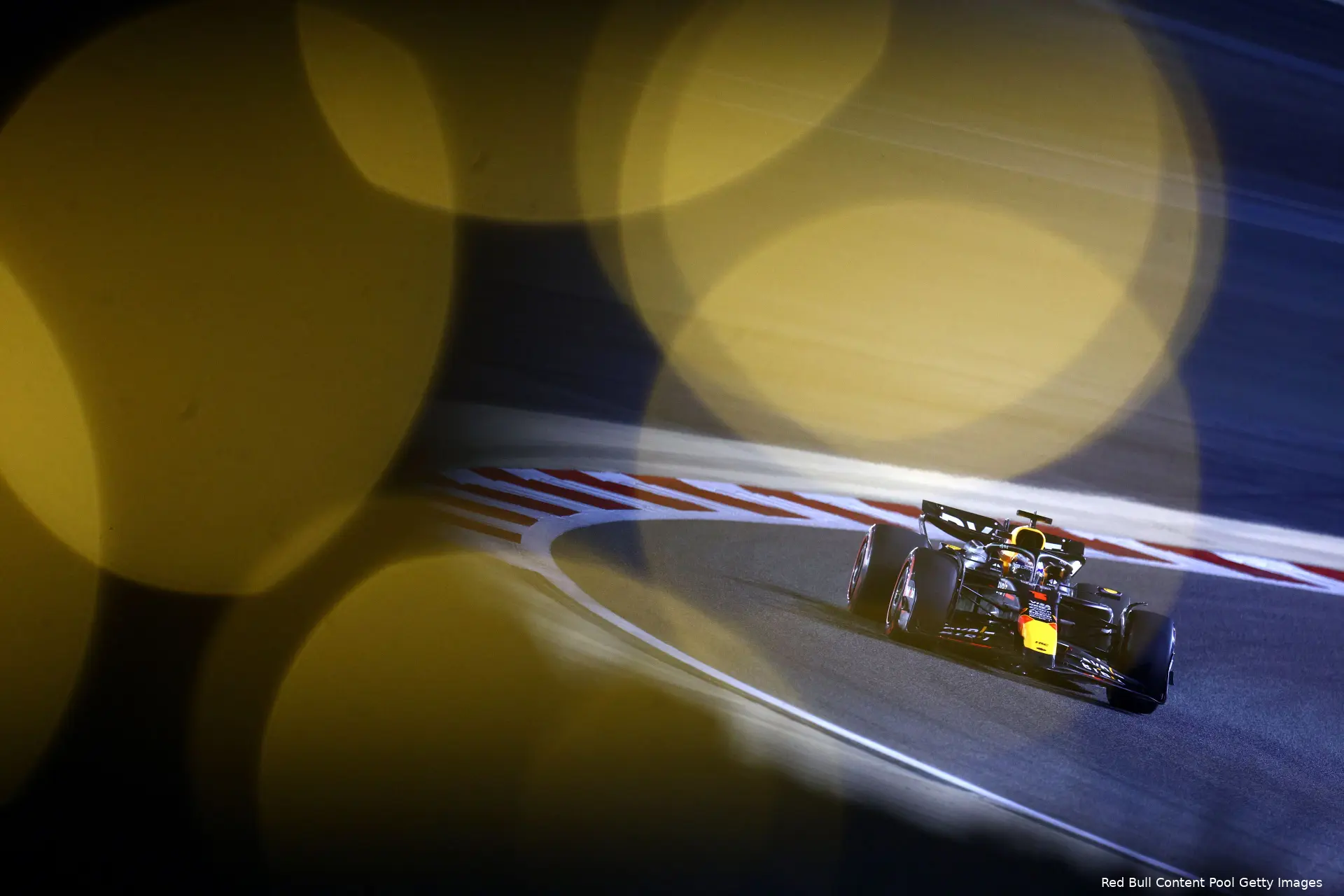 max verstappen rb20 bahrein
