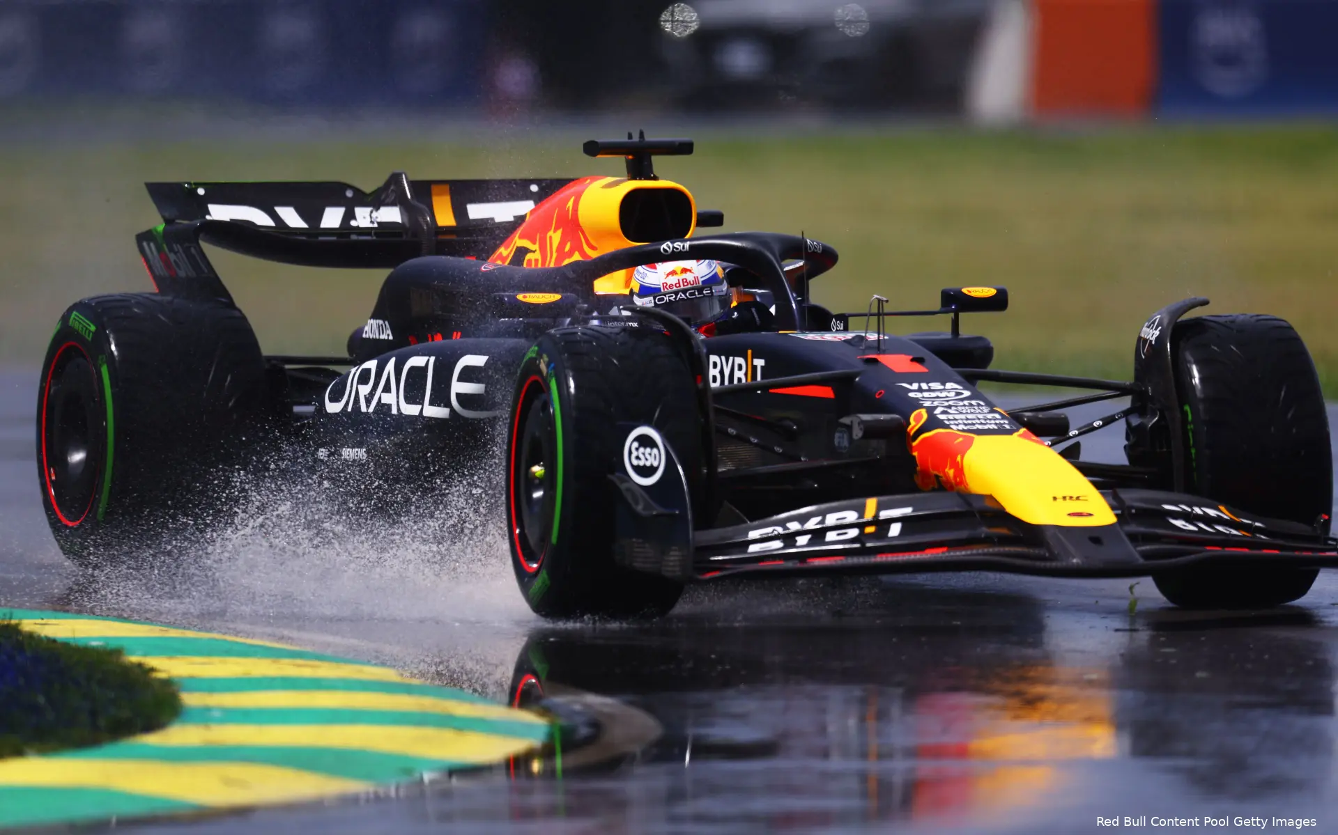 max verstappen regen canada 2024 rb20 red bull racing 2