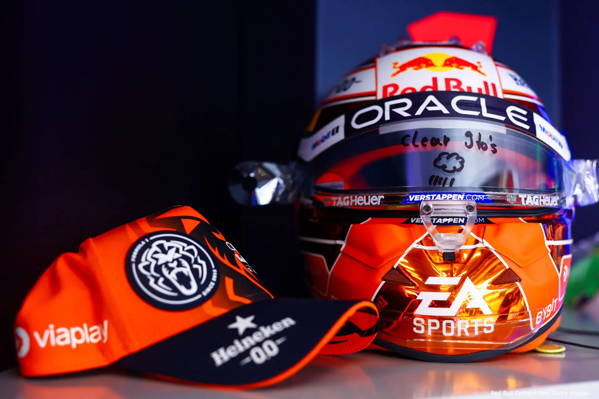 max verstappen belgie 2024 1 helm pet