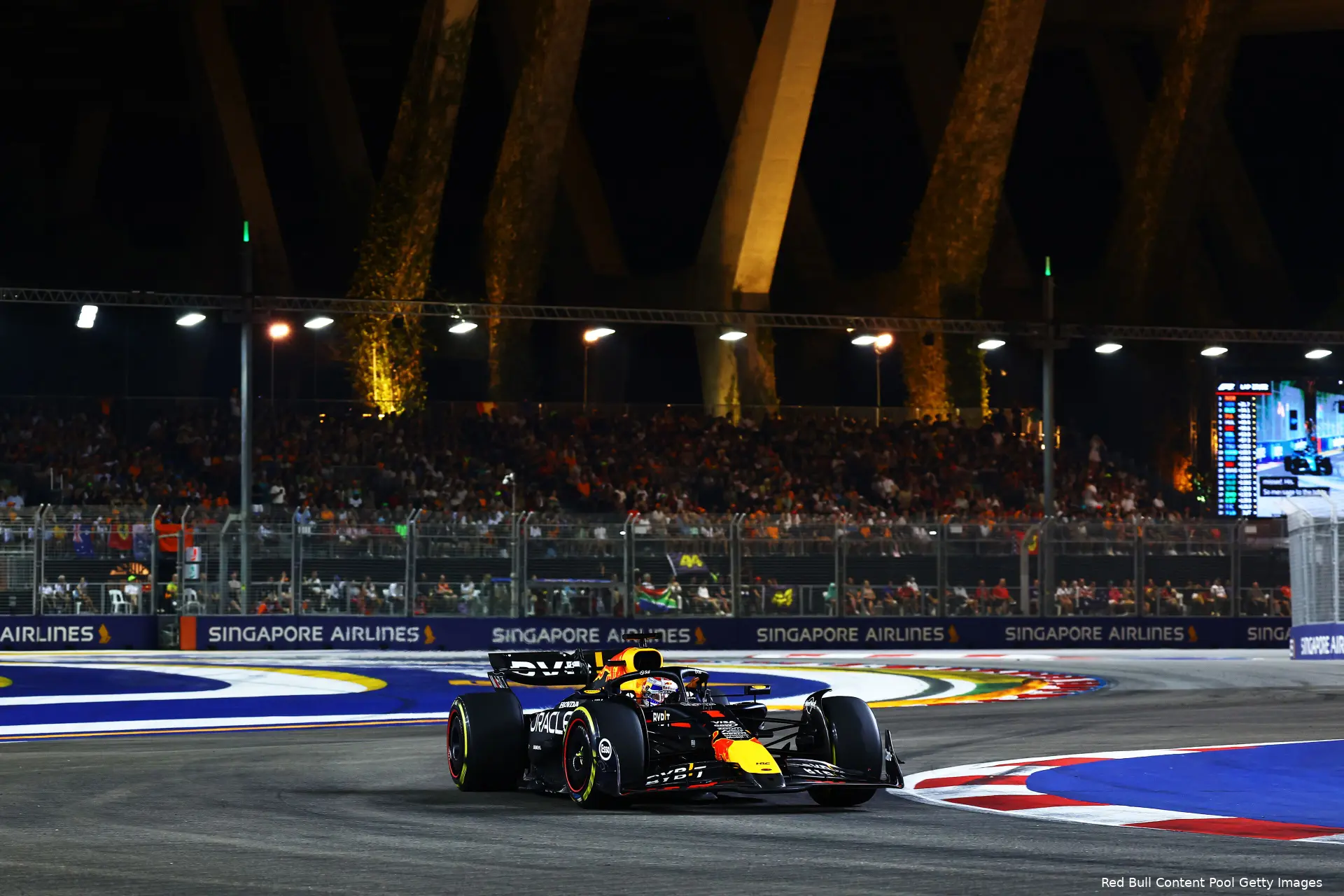 red bull racing max verstappen singapore gp zondag 2024 35