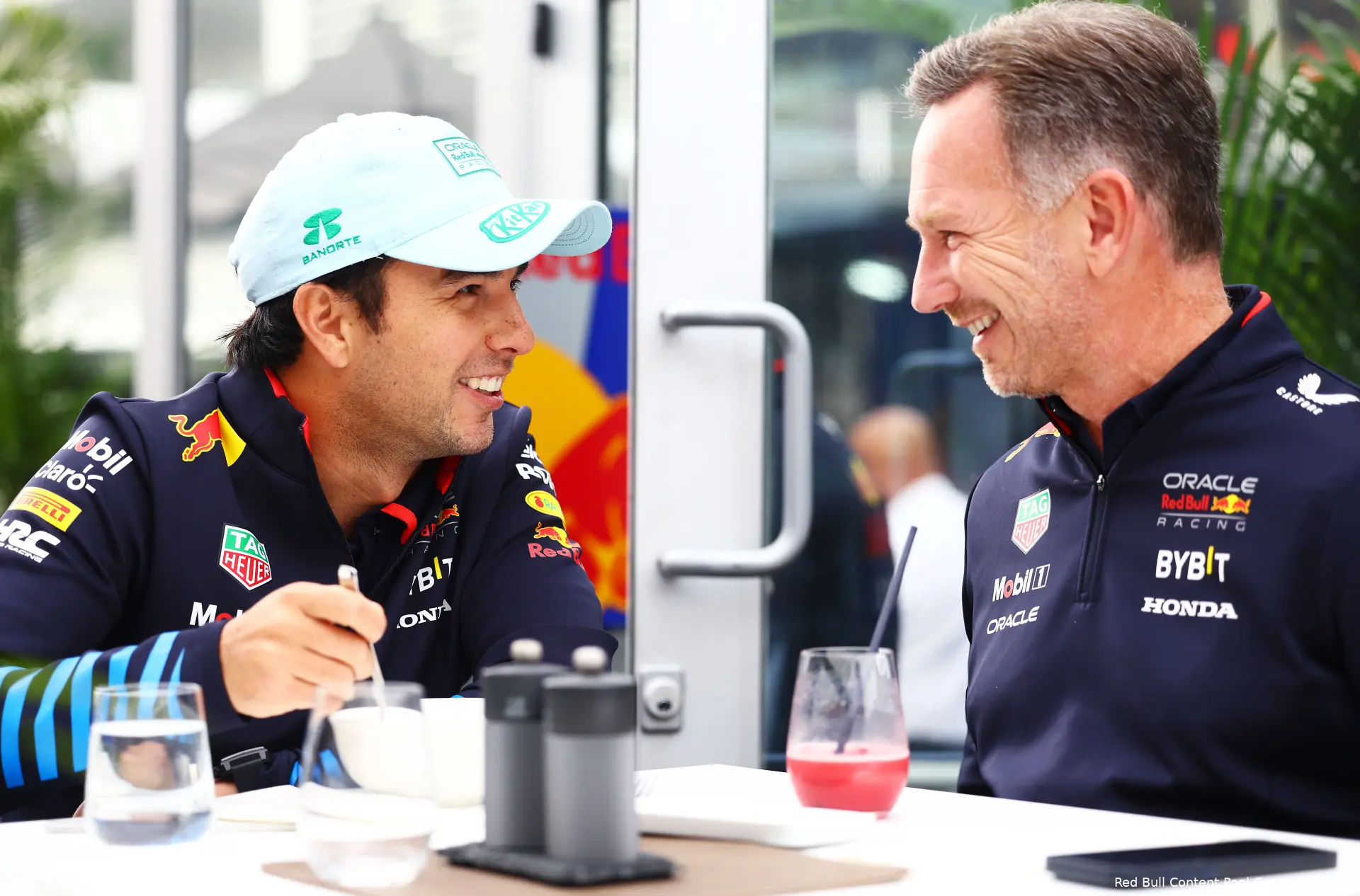 sergio perez christian horner red bull racing gp mexico zaterdag 2024