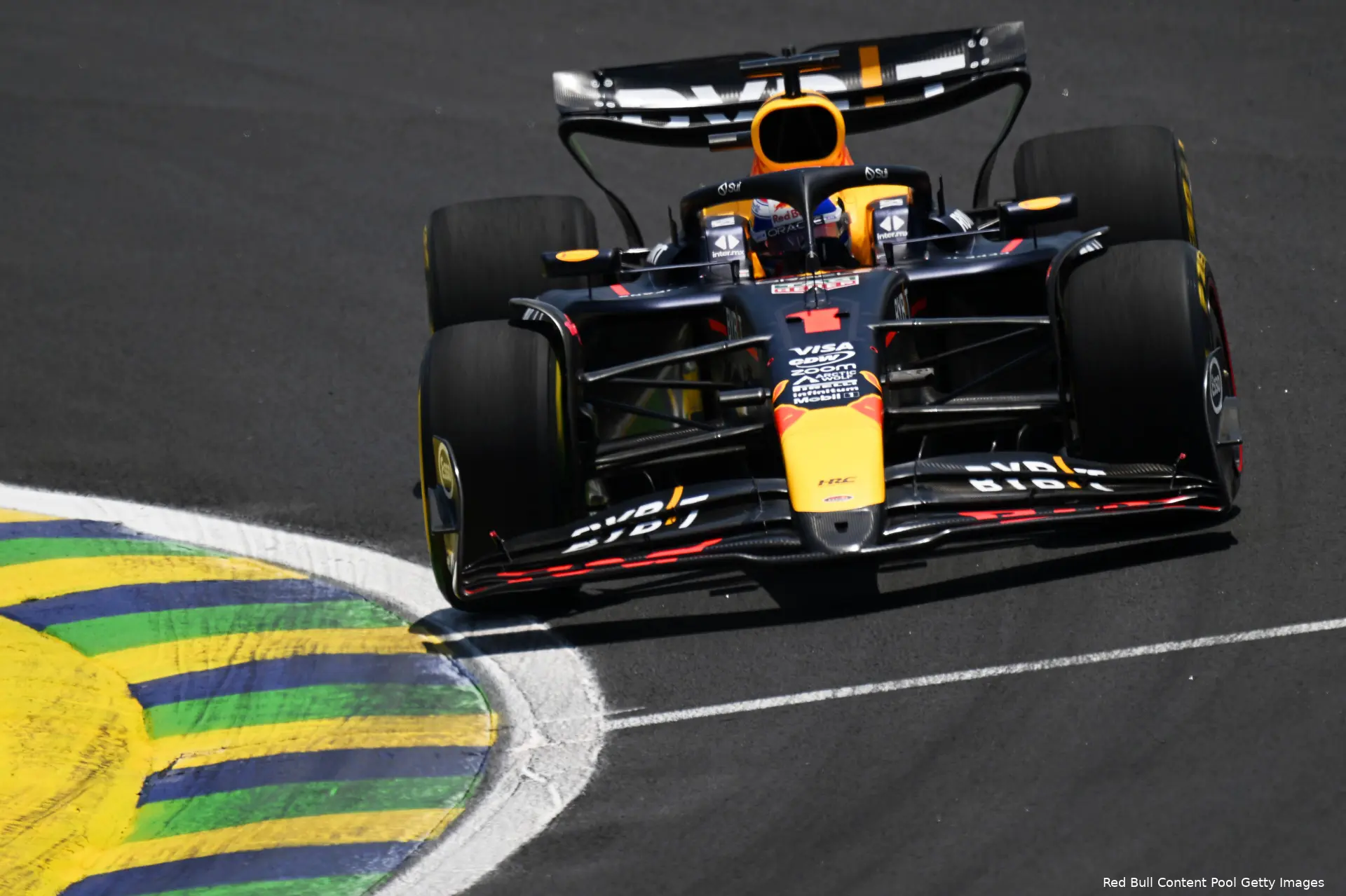 brazilie sao paulo vrijdag red bull racing max verstappen rb20 17