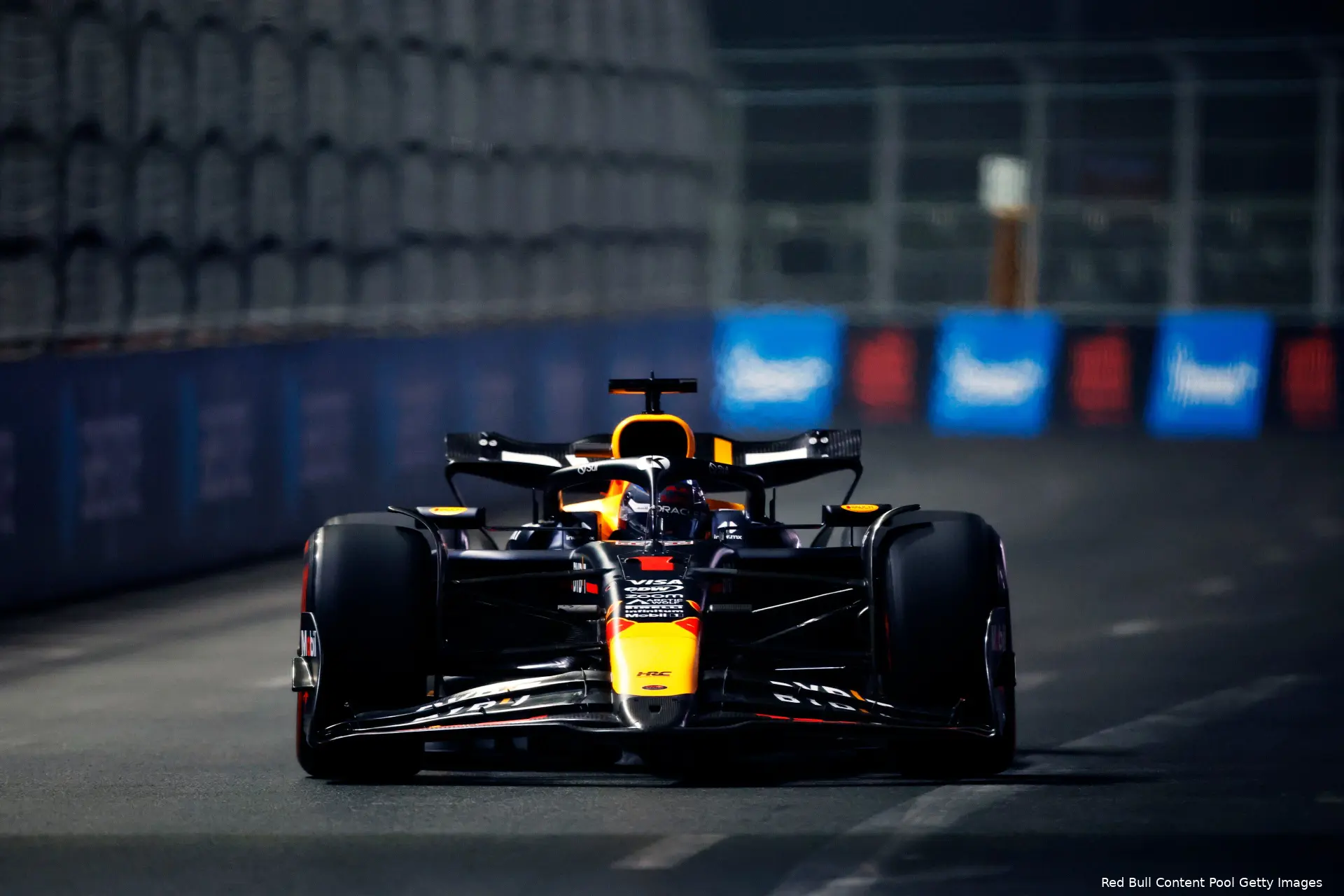 max verstappen las vegas rb20 vt1 1