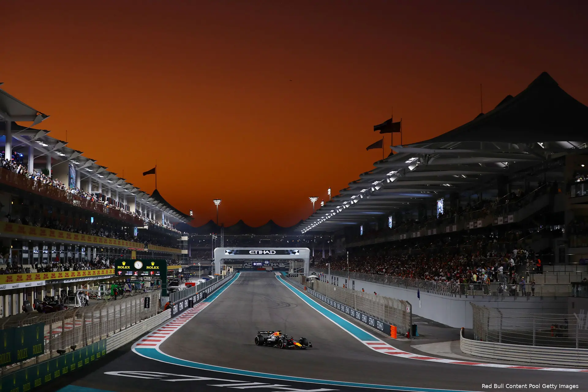 max verstappen rb20 red bull racing abu dhabi 012 14