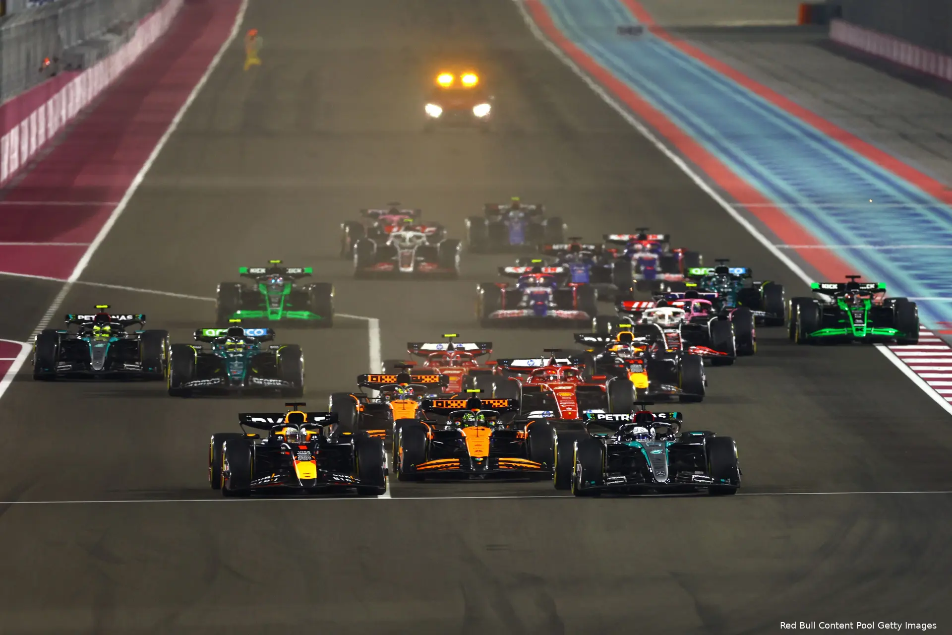 max verstappen start lando norris george russell rb20 red bull racing gp qatar 12 12