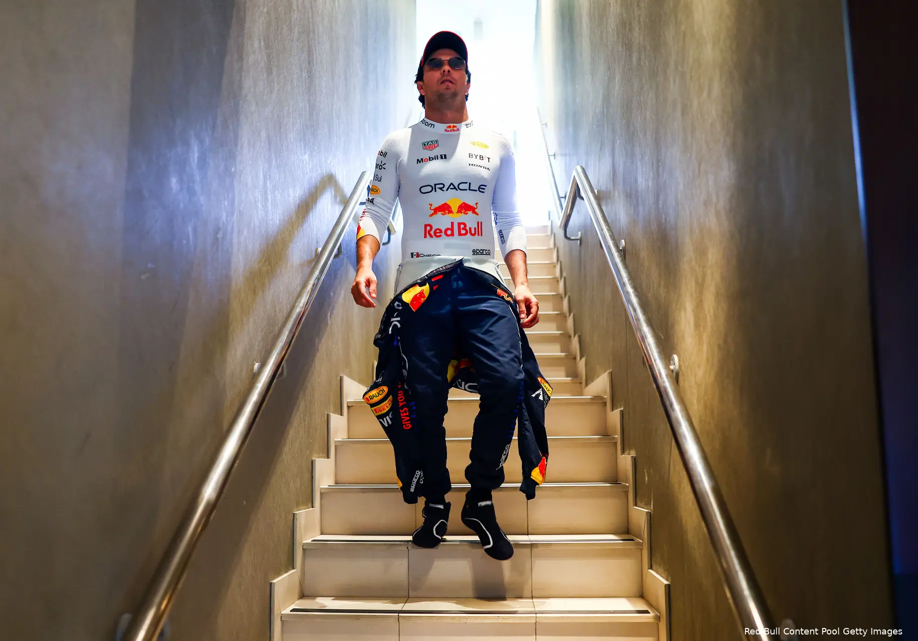 sergio perez red bull racing trap abu dhabi 2024 1