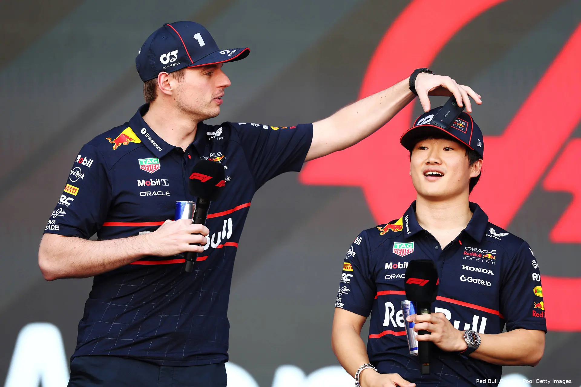 max verstappen yuki tsunoda grappig 2025 bahrein
