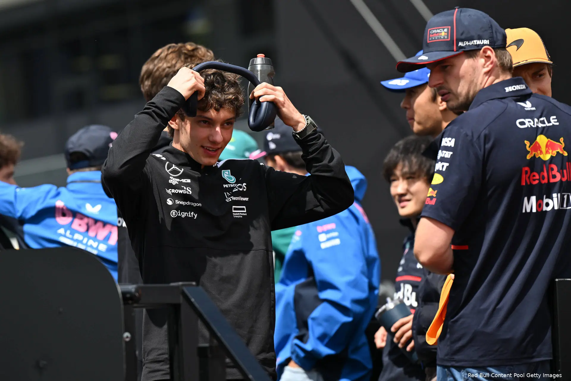 max-verstappen-george-russell-kimi-antonelli-zondag-hongarije-antonelli