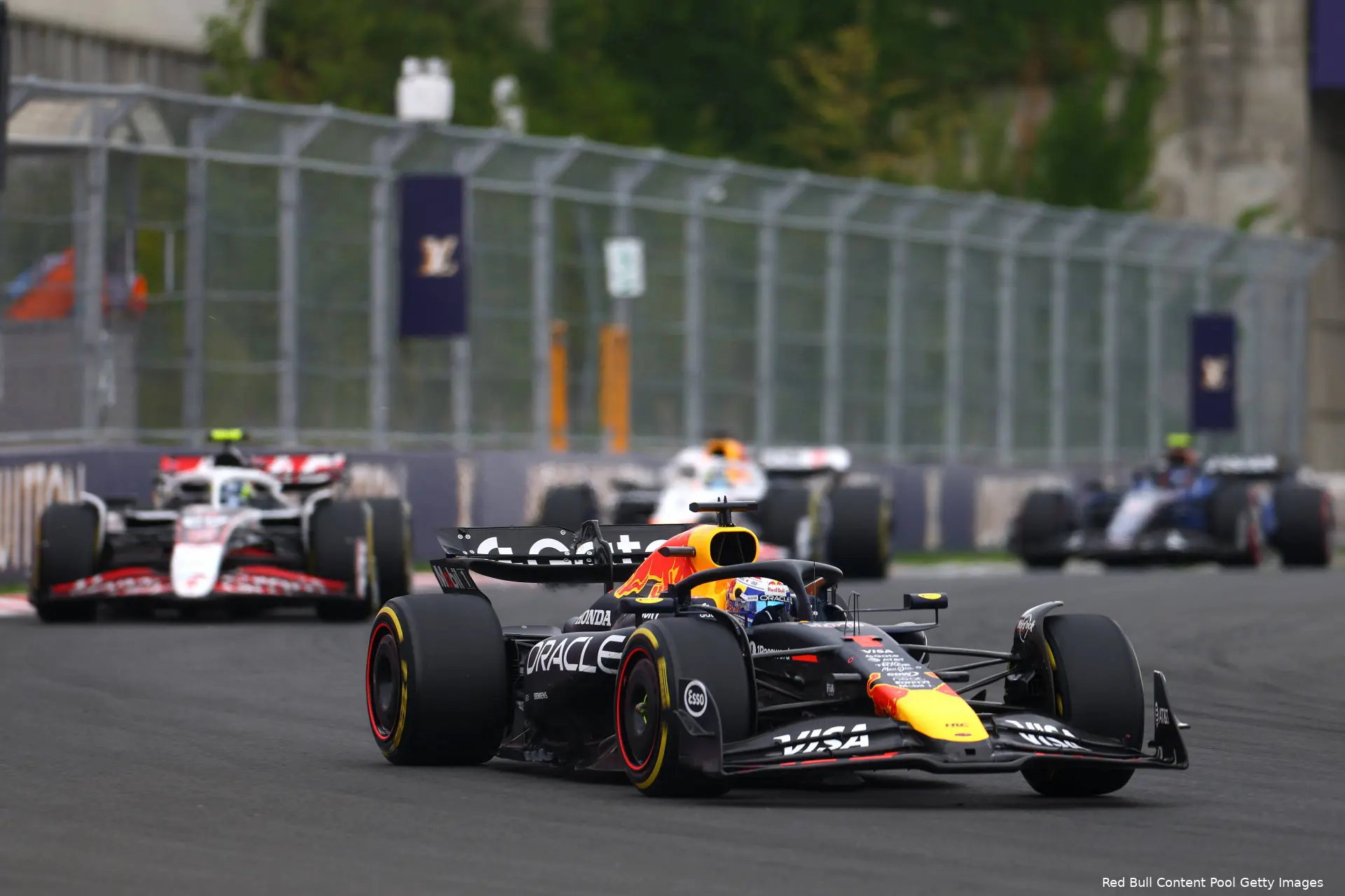 max-verstappen-zondag-race-hongarije-2025