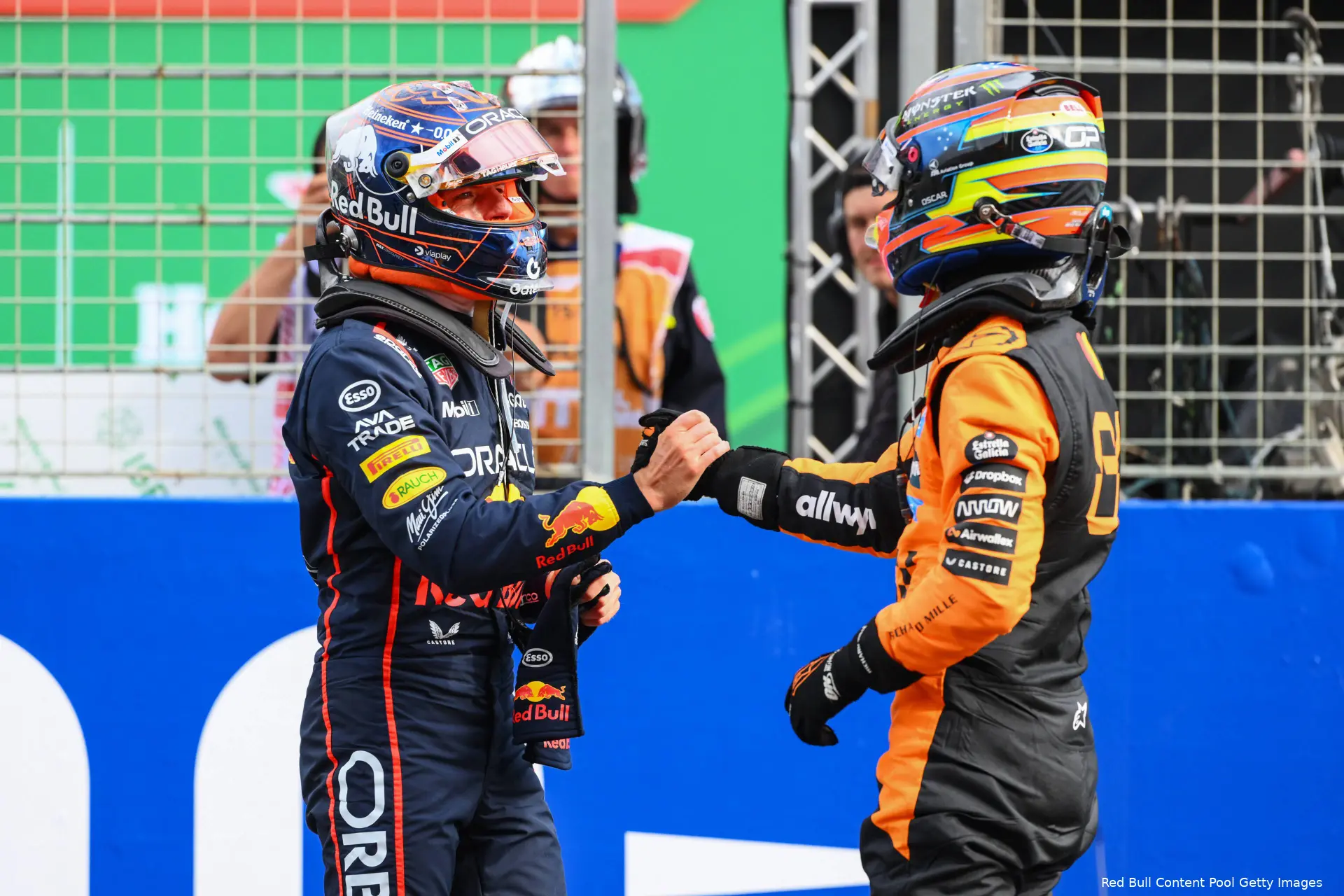 red-bull-racing-max-verstappen-oscar-piastri-gp-nederland-2025-zondag