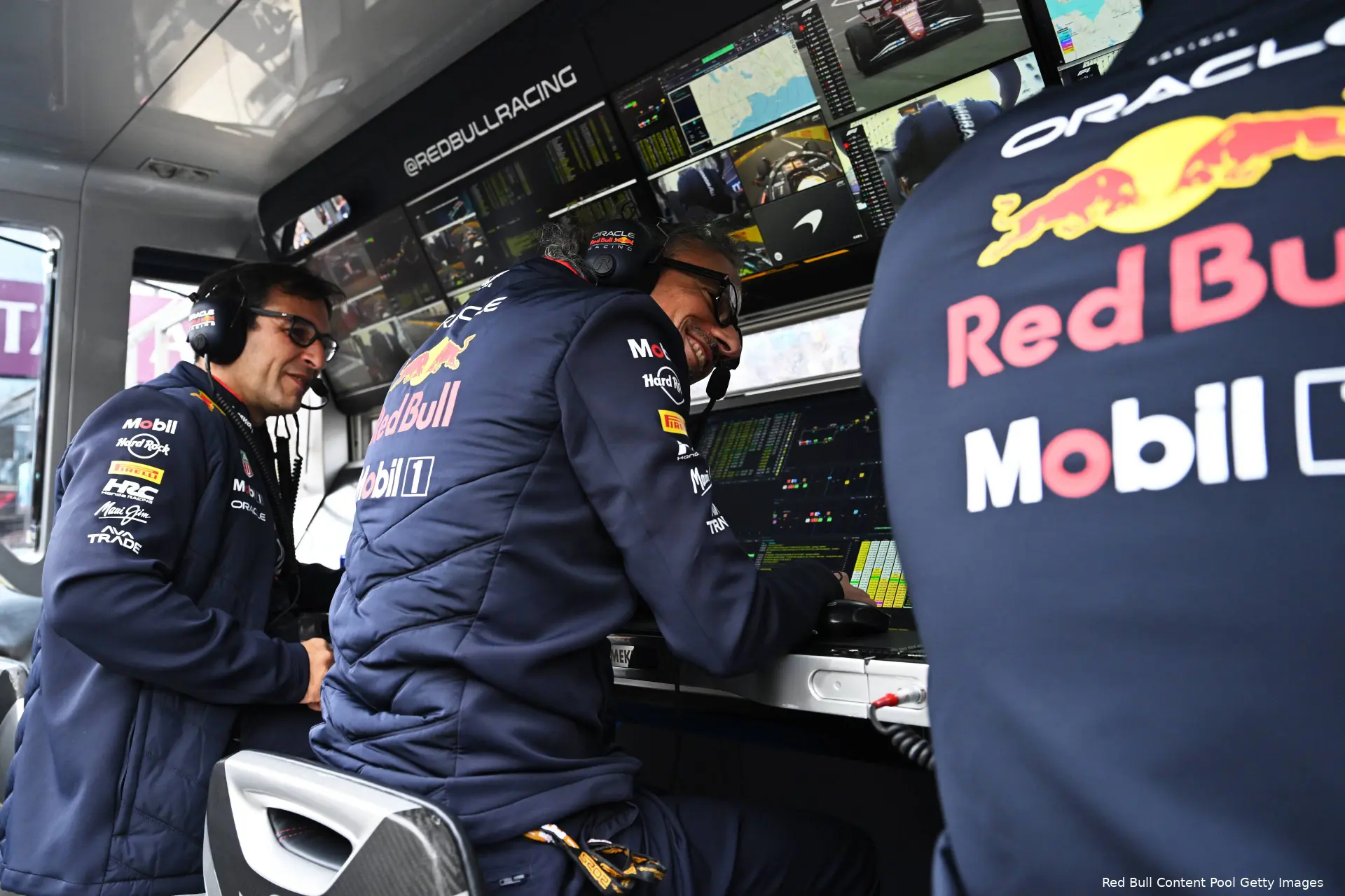 laurent-mekies-red-bull-racing-gp-azerbeidzjan-2025-zondag-pierre-wache