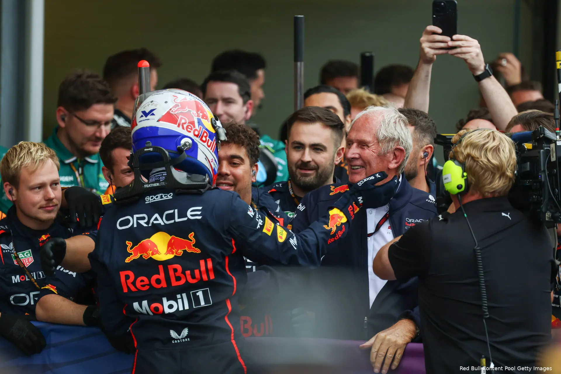 max-verstappen-red-bull-racing-gp-azerbeidzjan-2025-zondag-helmut-marko