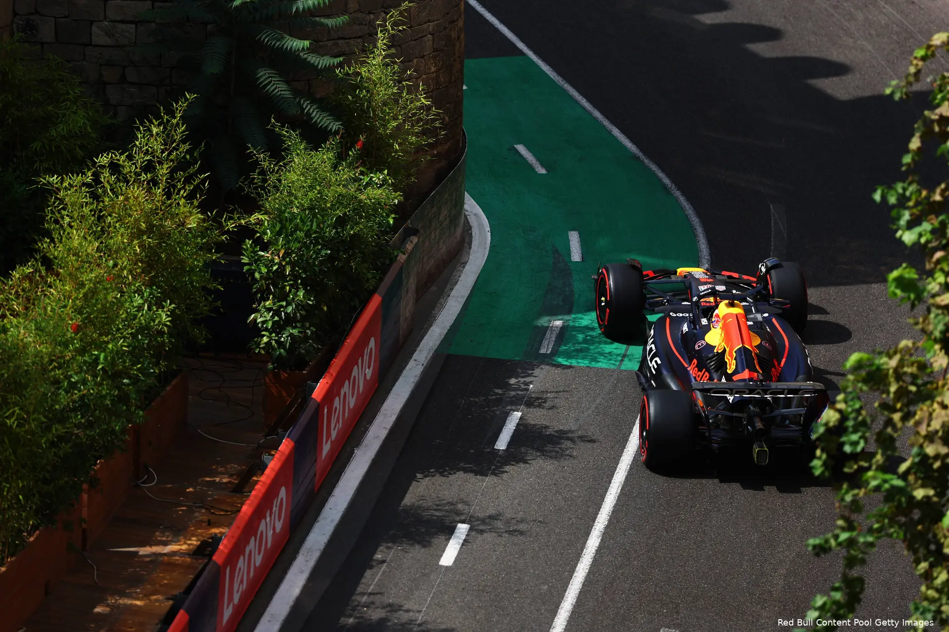 max-verstappen-red-bull-racing-vrijdag-bakoe-azerbeidzjan-2025