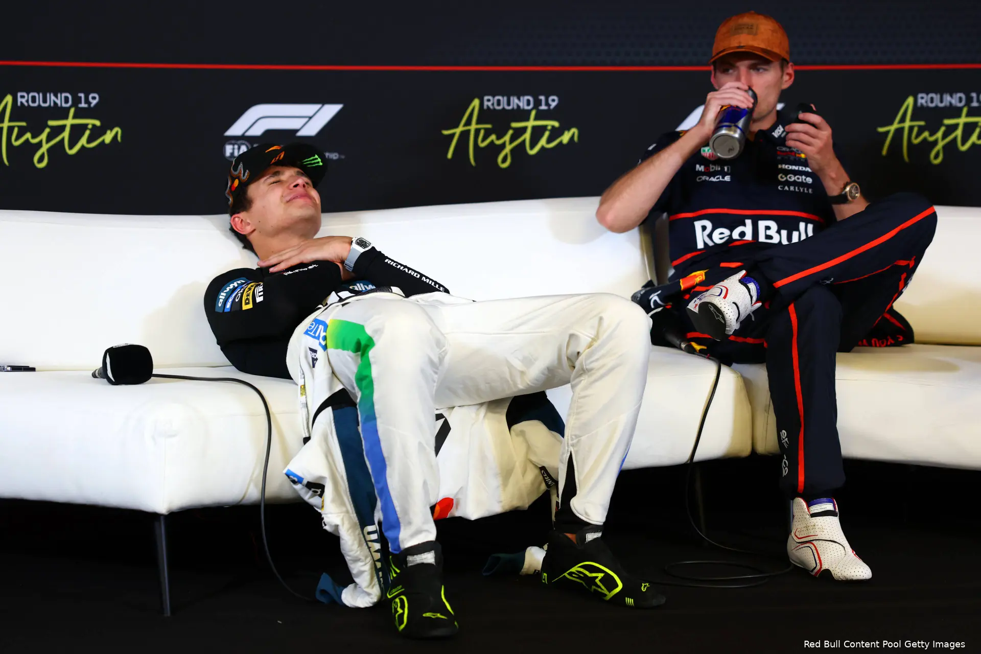 lando-norris-mclaren-max-verstappen-red-bull-racing-cota-zondag-2025