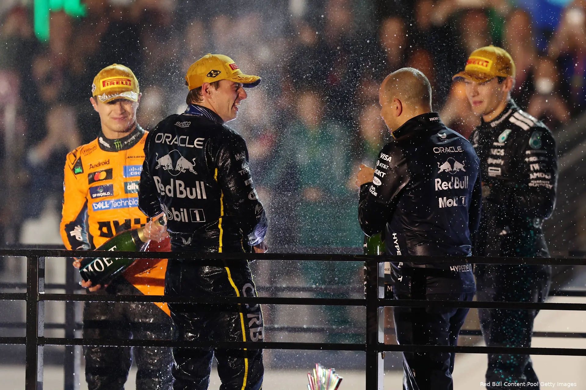 gianpiero-lambiase-red-bull-racing-gp-las-vegas-2025-zondag-max-verstappen-mercedes-george-russell-lando-norris-mclaren