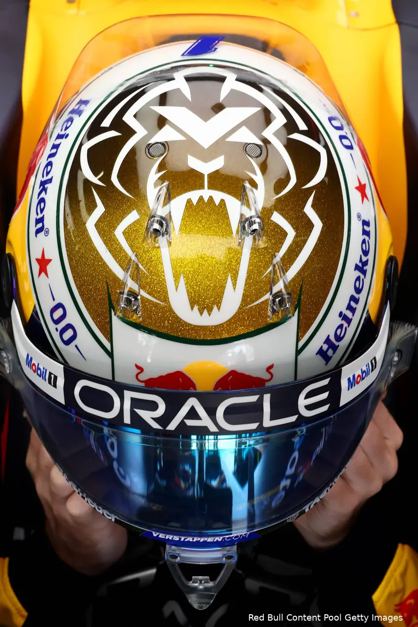 max-verstappen-brazilië-vrijdag-red-bull-racing-2025