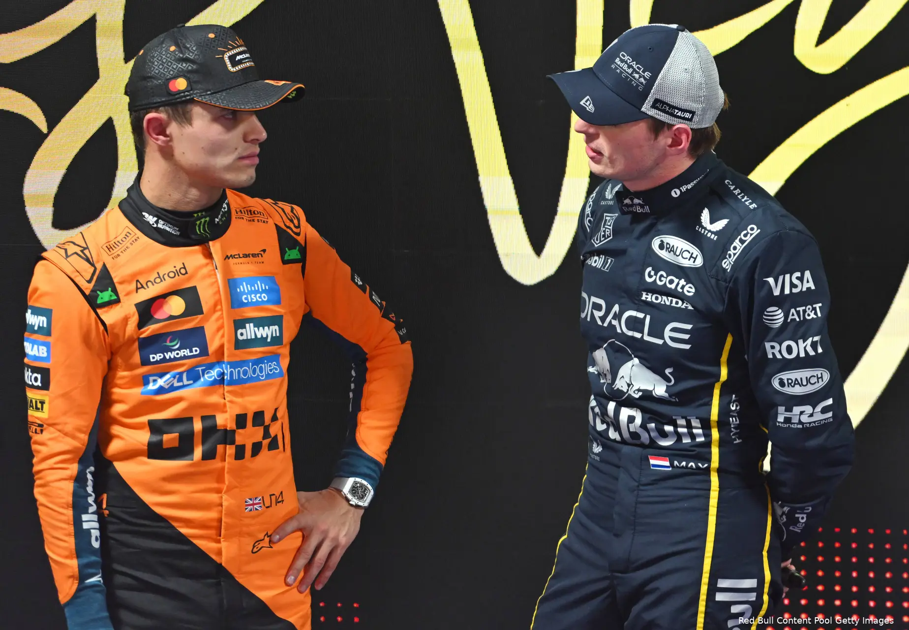 red-bull-racing-max-verstappen-gp-las-vegas-2025-zaterdag-lando-norris-mclaren-2