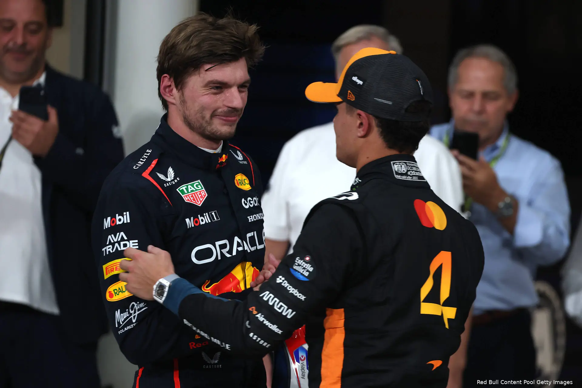 max-verstappen-red-bull-racing-2025-gp-abu-dhabi-zaterdag-mclaren-lando-norris