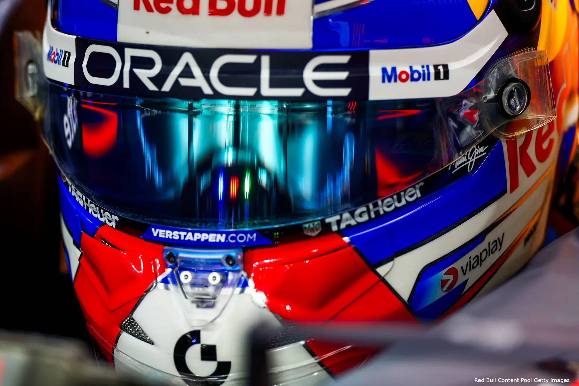 max-verstappen-red-bull-racing-gp-abu-dhabi-2025