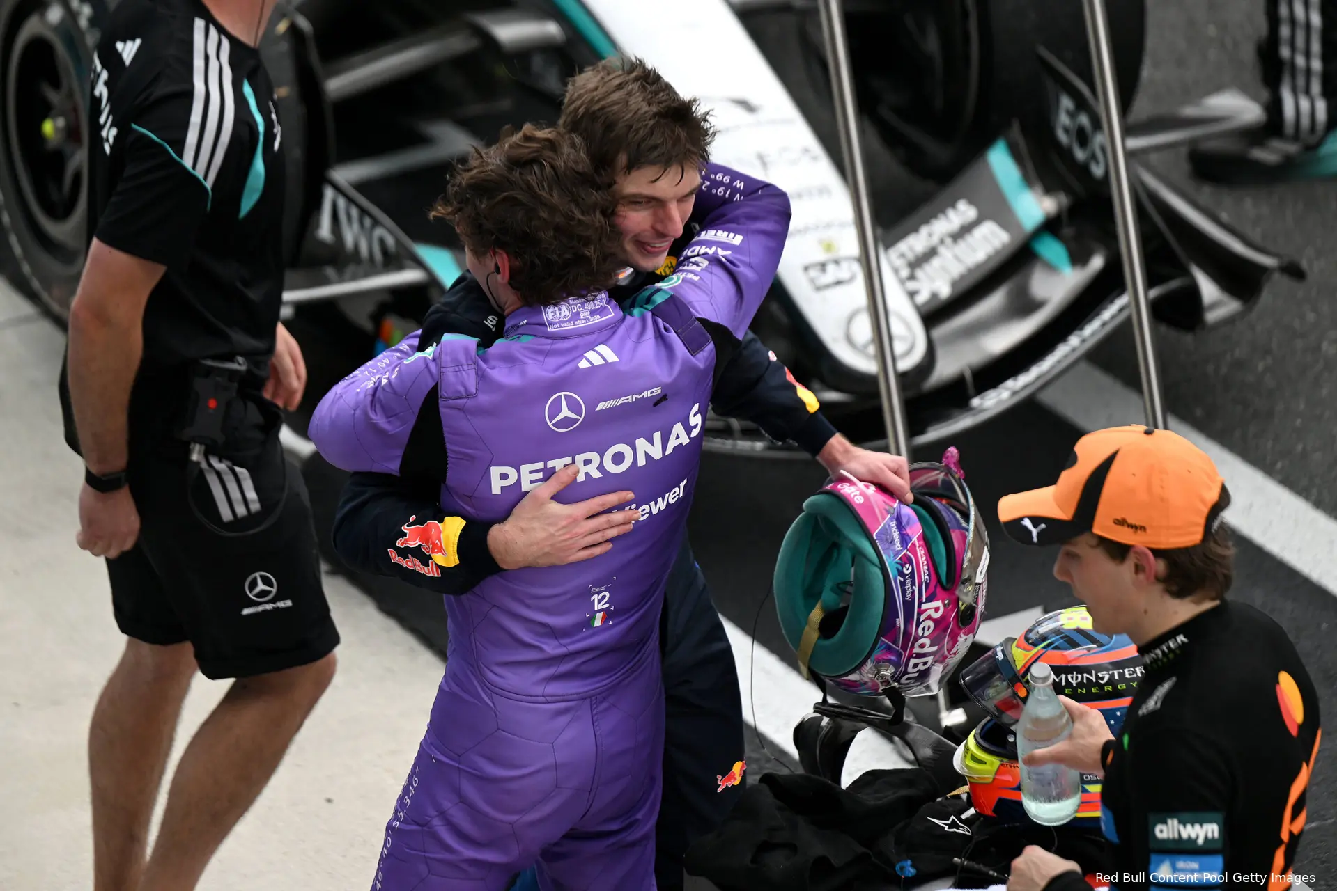 max-verstappen-red-bull-racing-gp-miami-2026-zondag-kimi-andrea-antonelli-mercedes