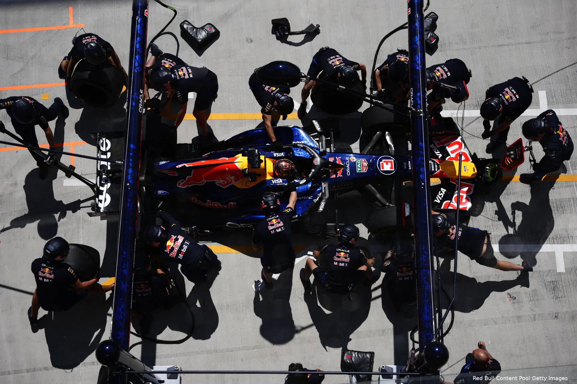 max-verstappen-red-bull-racing-gp-hongarije-2026-vrijdag