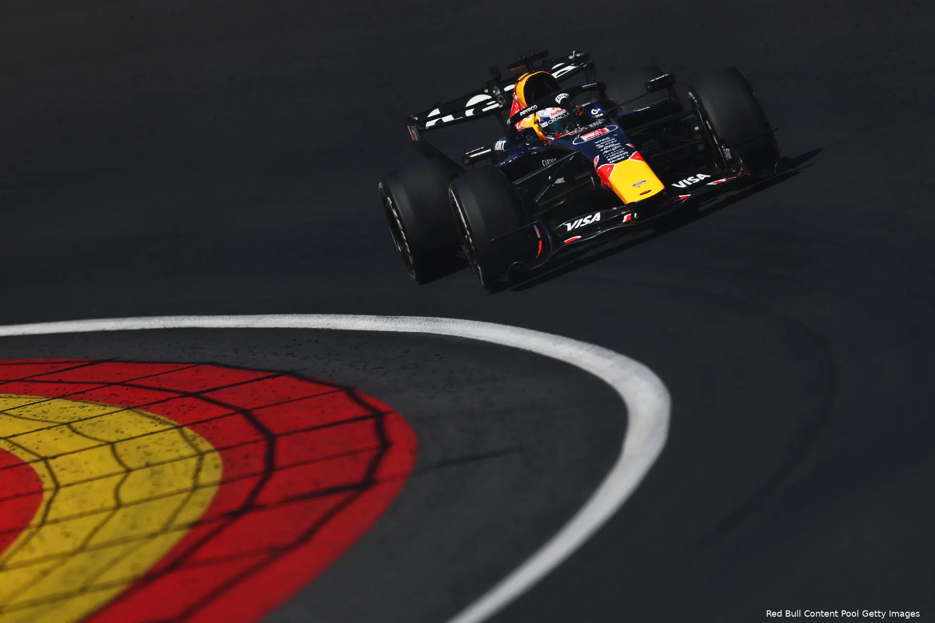 max-verstappen-red-bull-racing-gp-spanje-2026-zondag