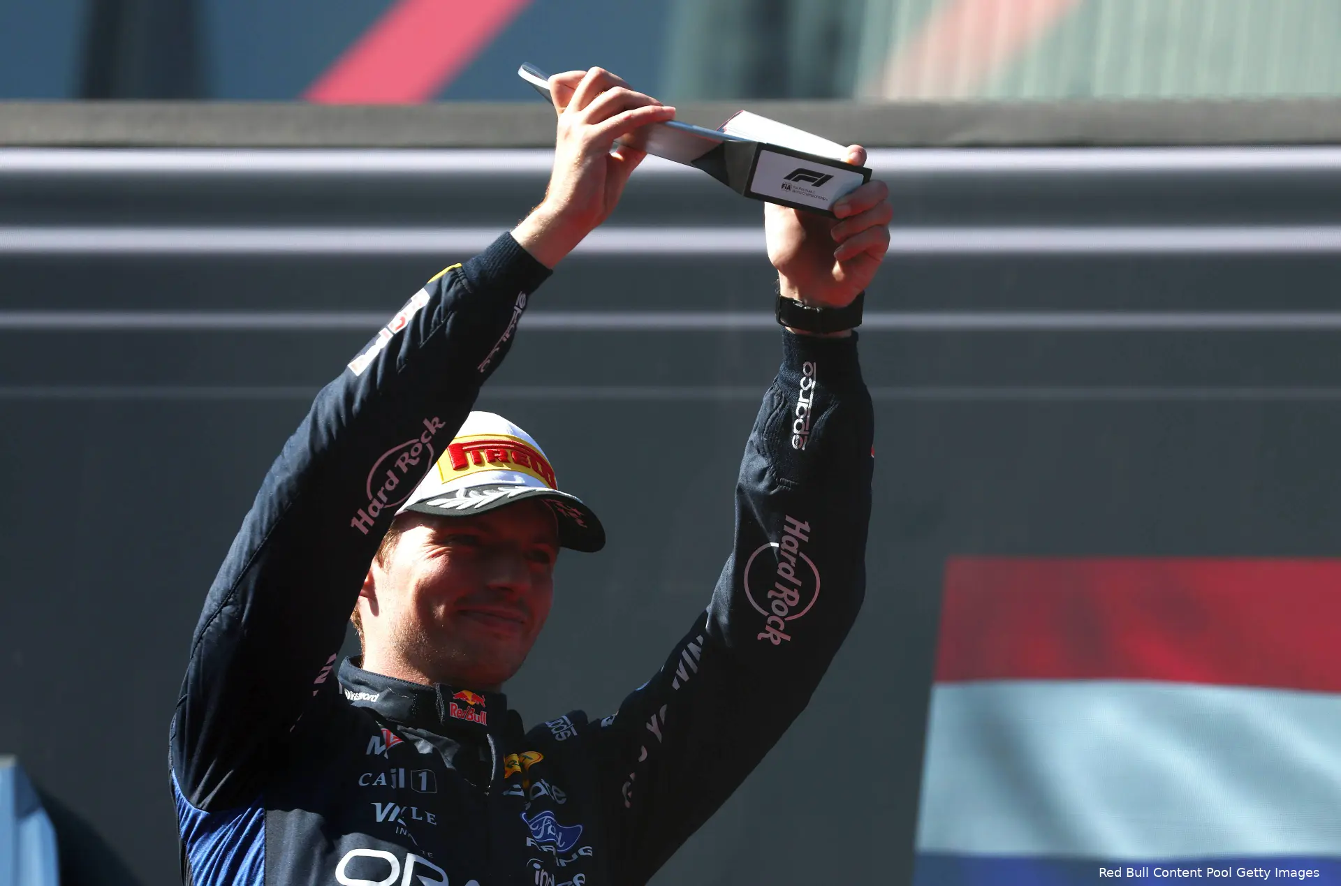 podium-max-verstappen-red-bull-racing-gp-spanje-2026-zondag