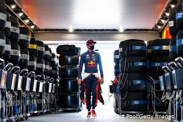Max Verstappen Bandenstapel Barcelona