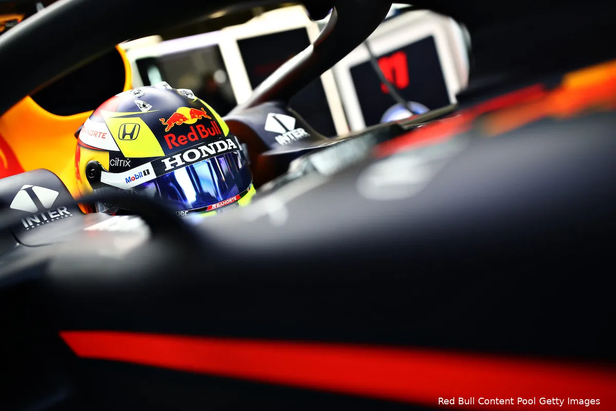 checo perez silverstone test rb15 00006