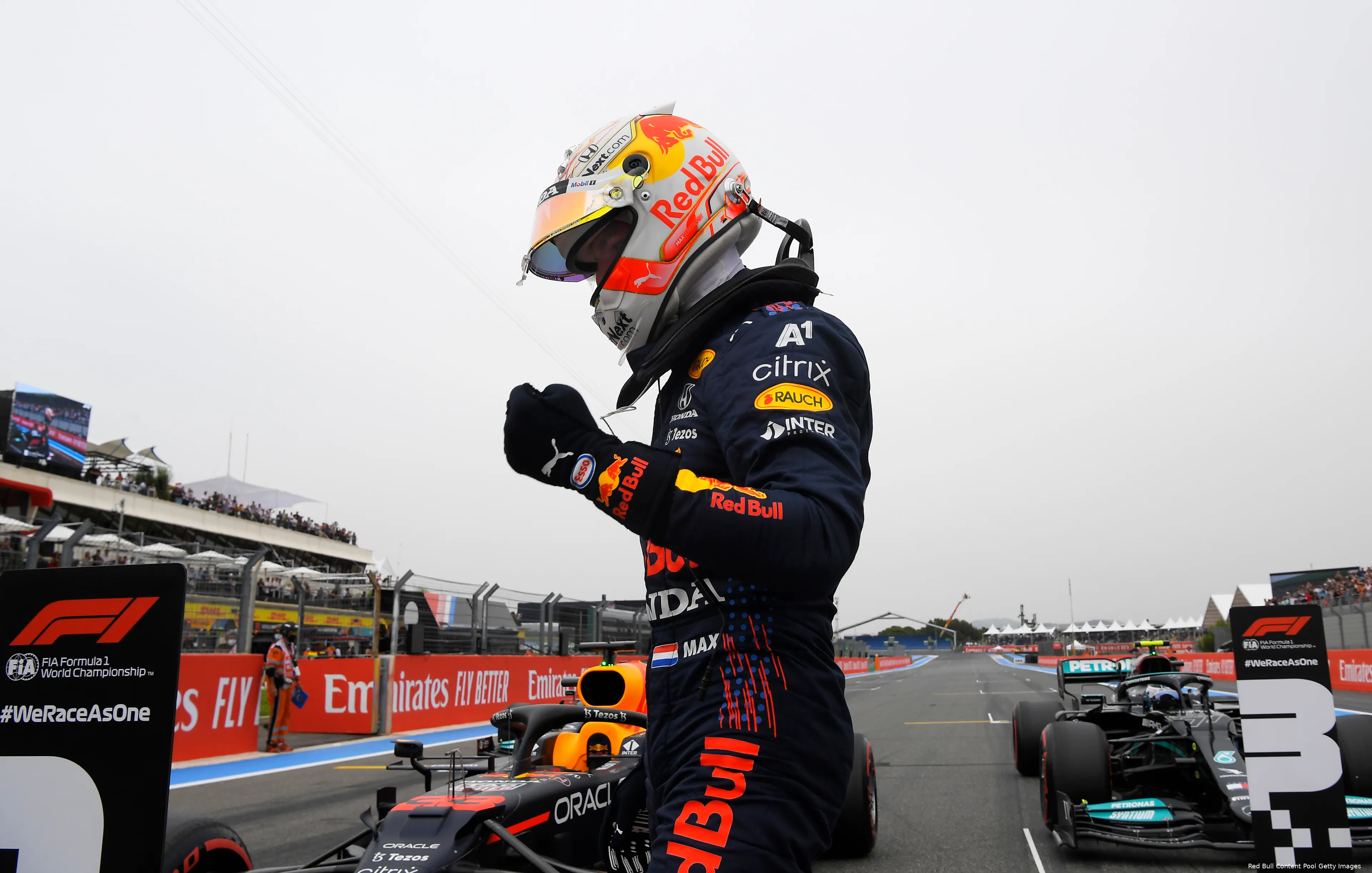 max verstappen frankrijk rb16b overwinning kwalificatie pole