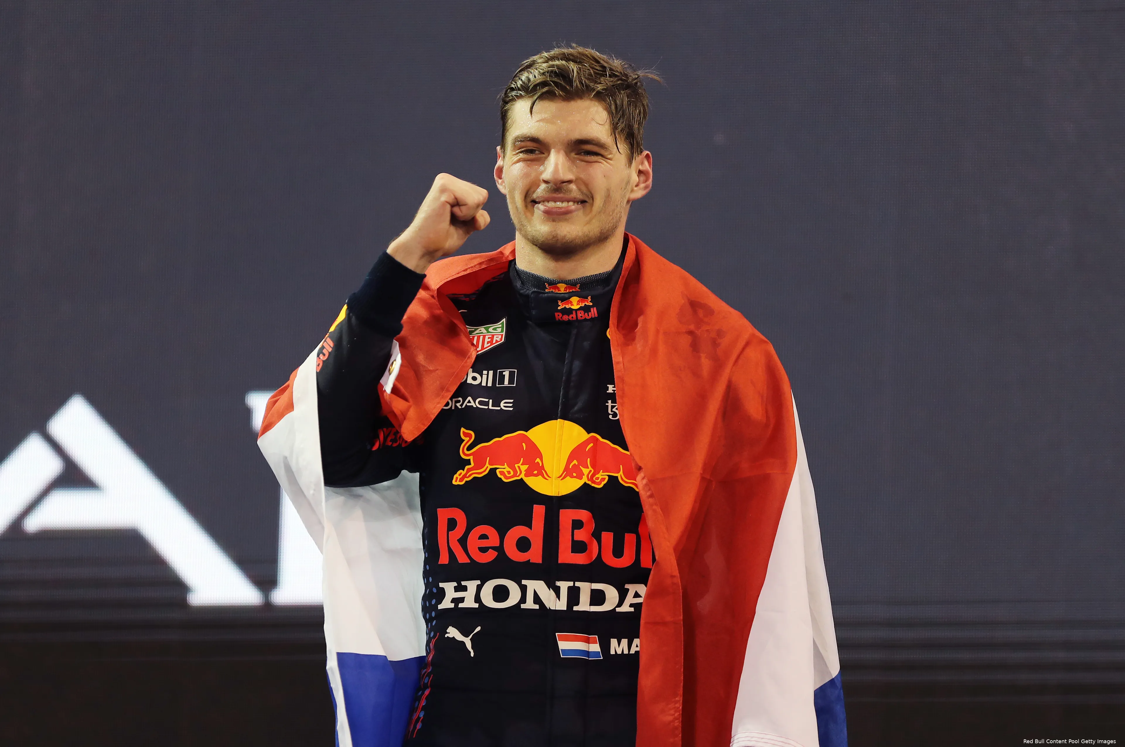 Max Verstappen juicht
