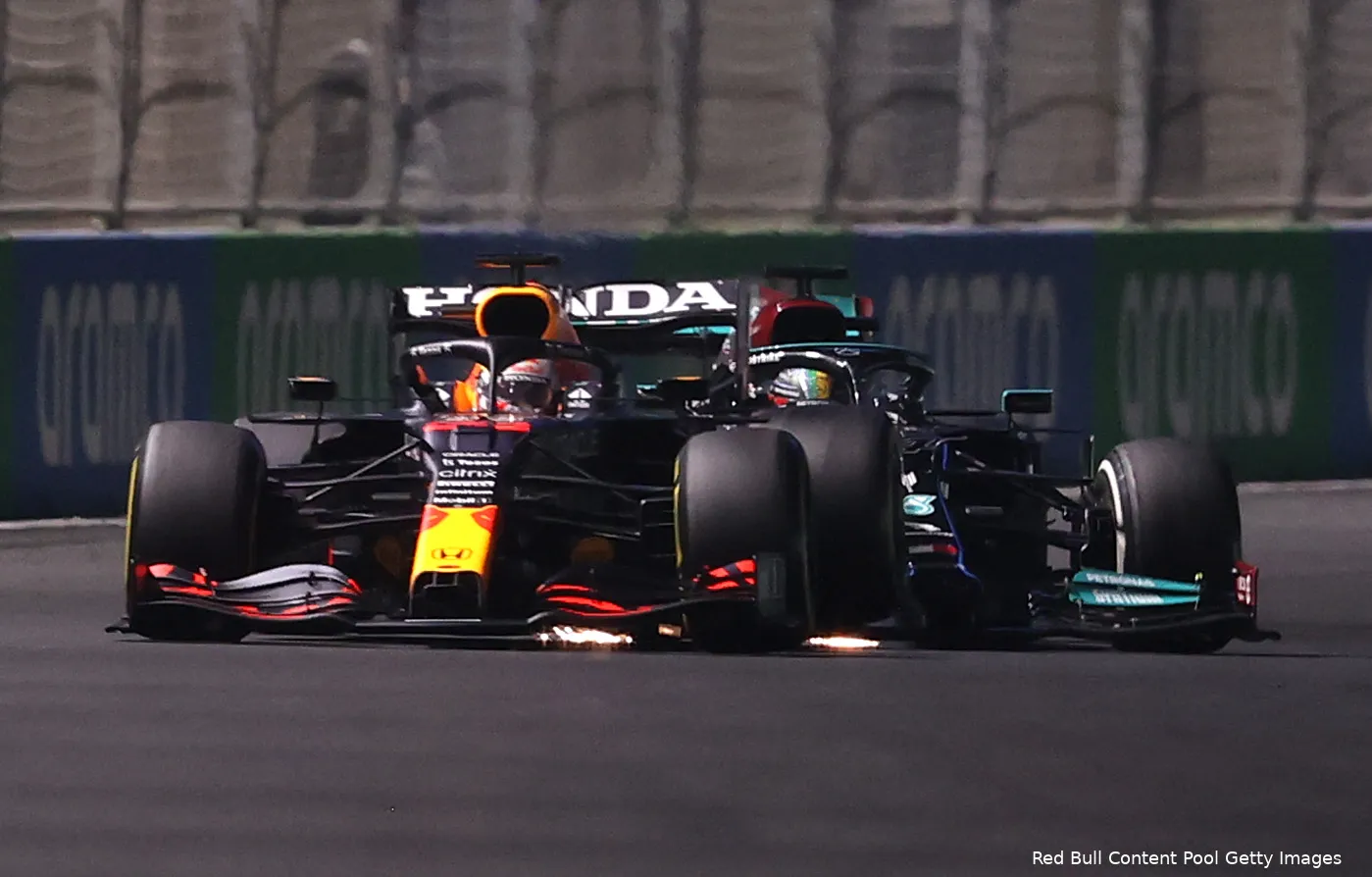 verstappen hamilton max lewis saoedi arabie mercedes red bull