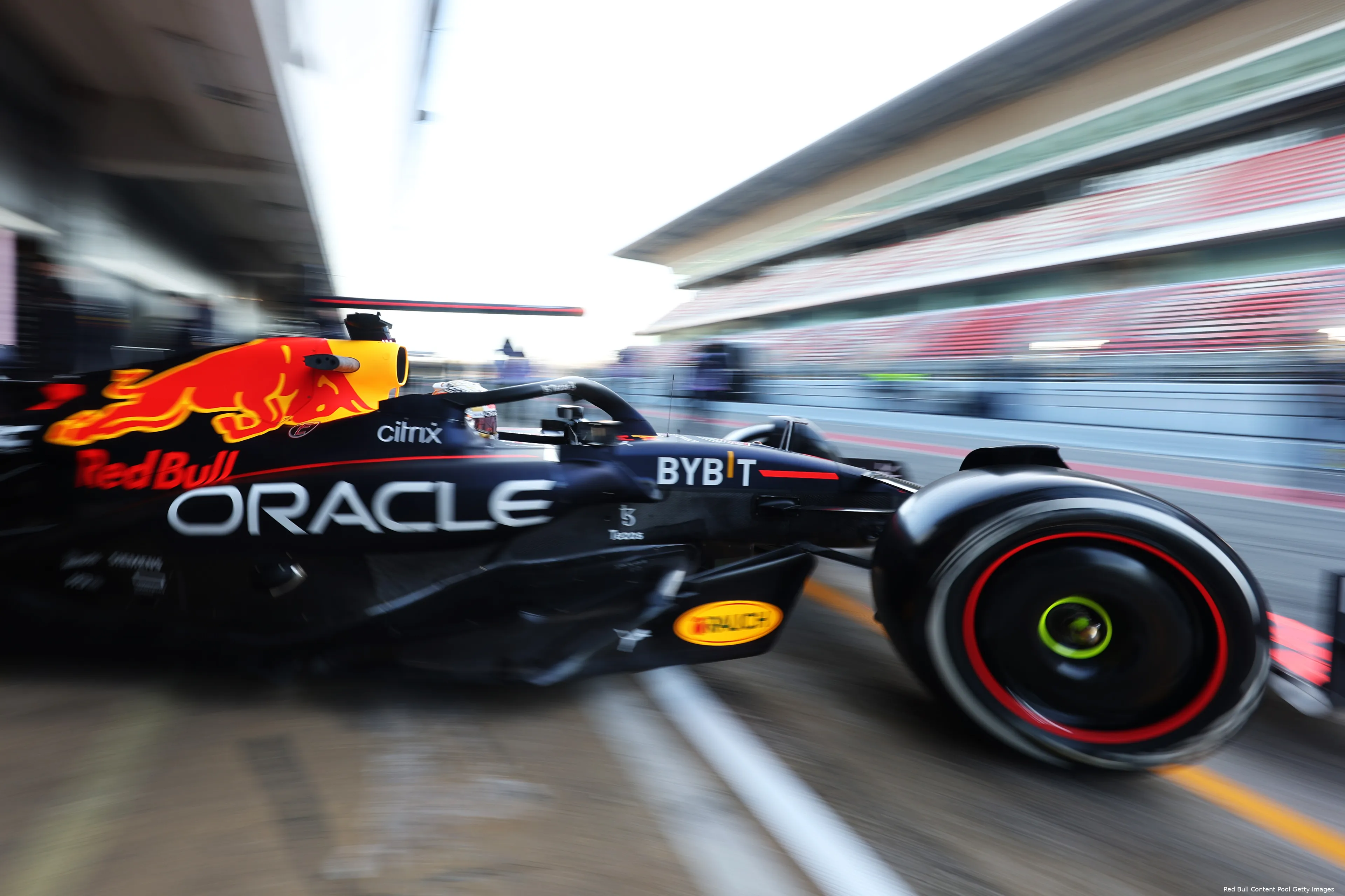 Verstappen RB18 Testdag Barcelona