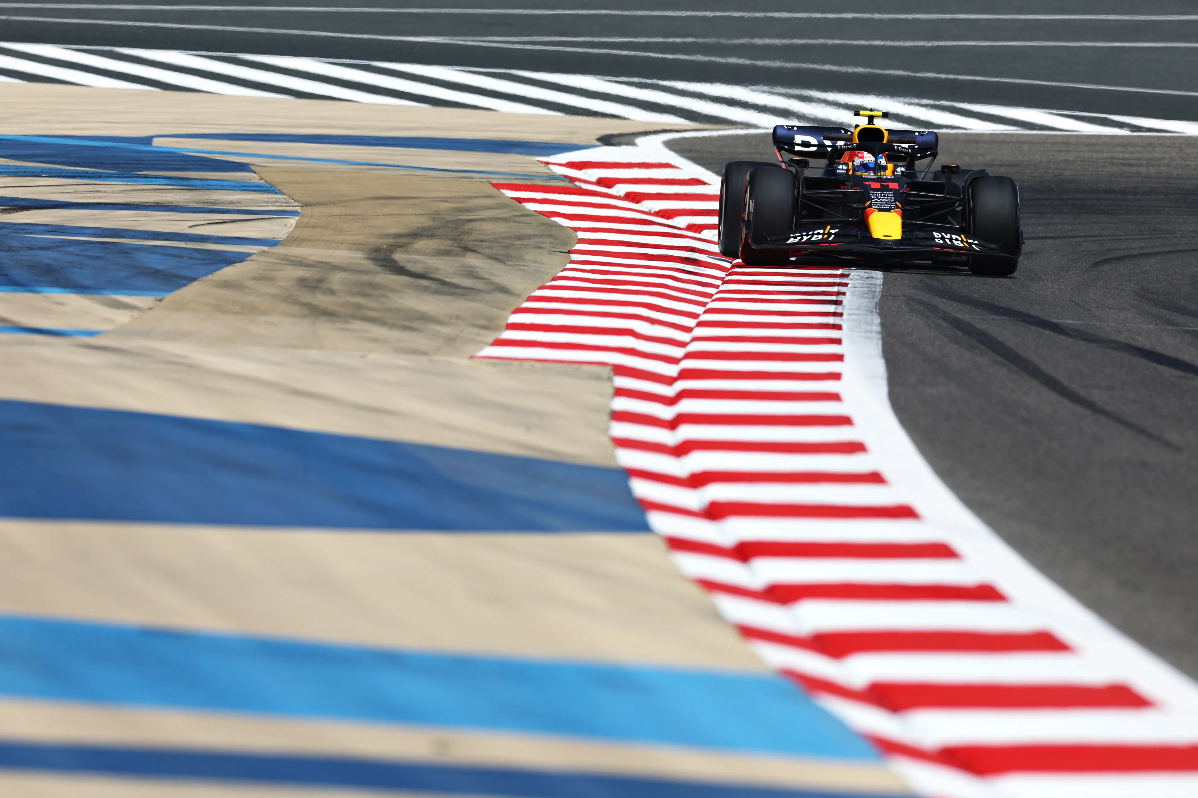 Sergio Pérez RB18 Red Bull Racing Bahrein Test