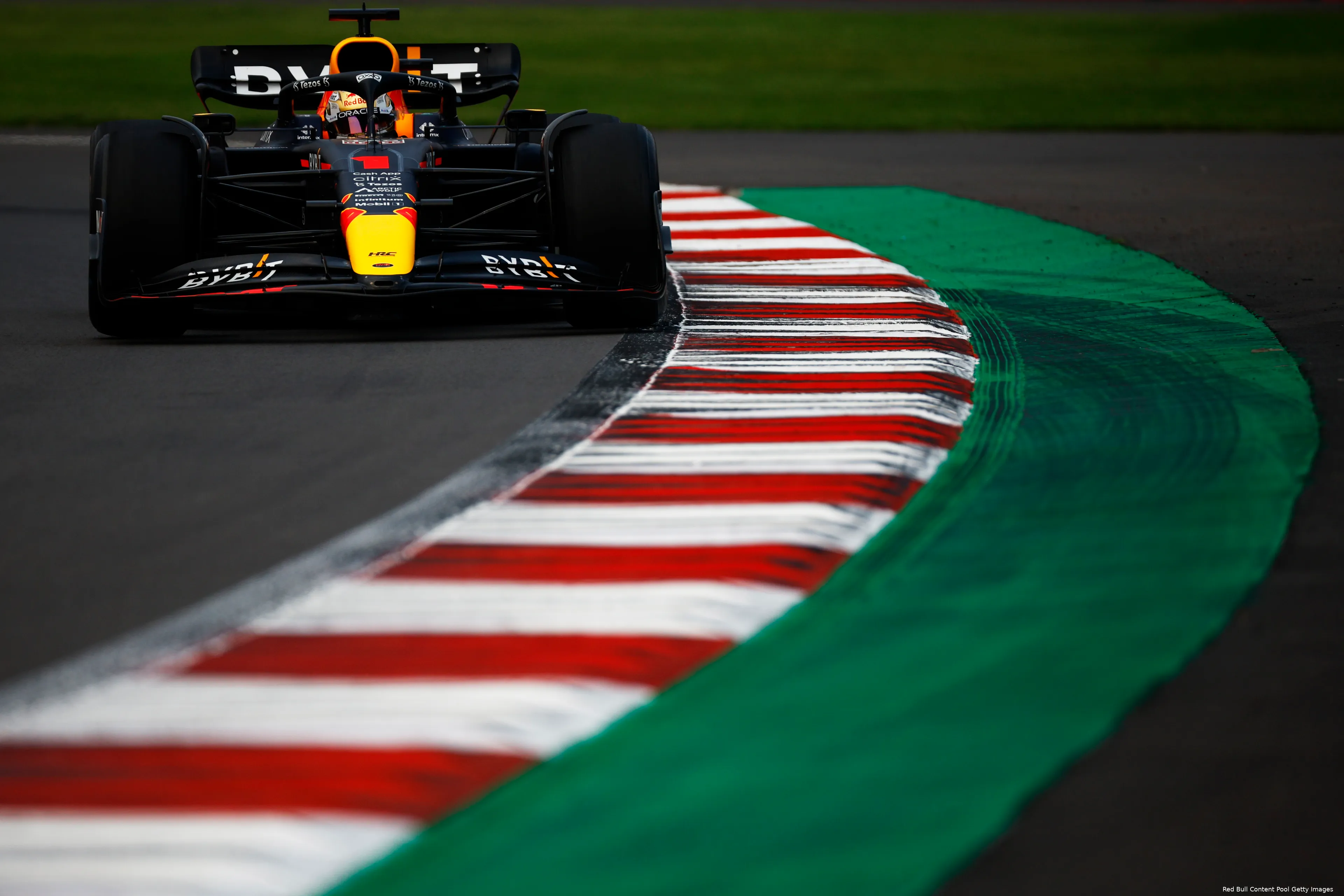 Max Verstappen RB18 Red Bull Racing F1 GP Mexico 2022