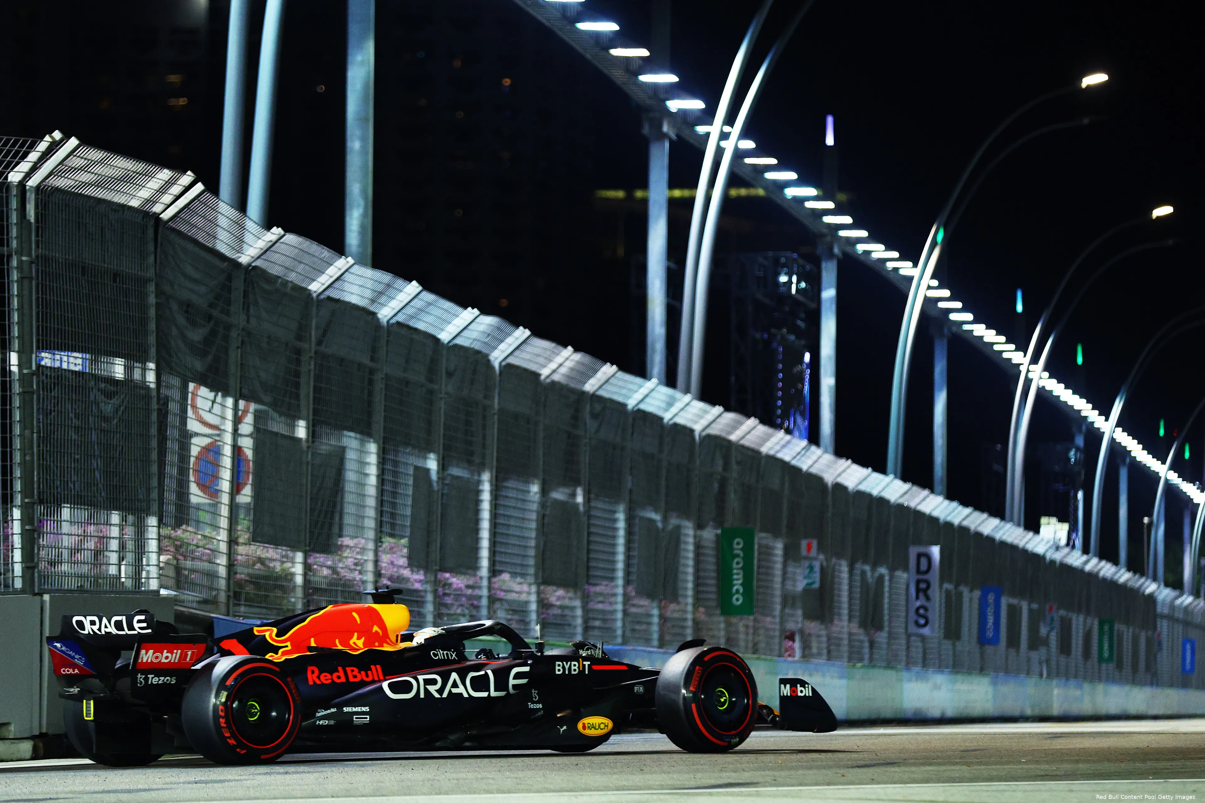 Verstappen kwalificatie rijdend Singapore 2022