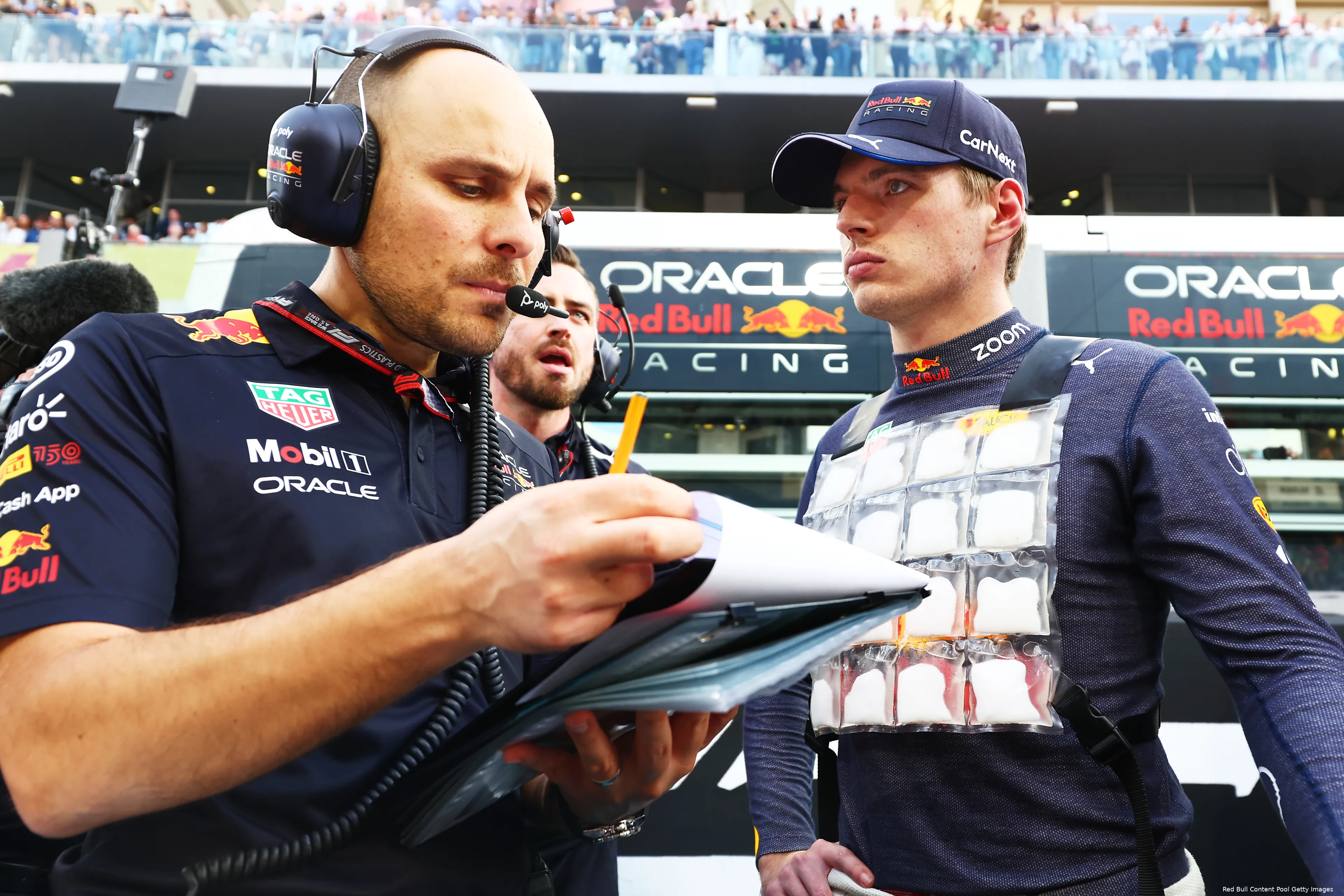 gianpiero lambiase max verstappen red bull racing f1 gp abu dhabi 2022