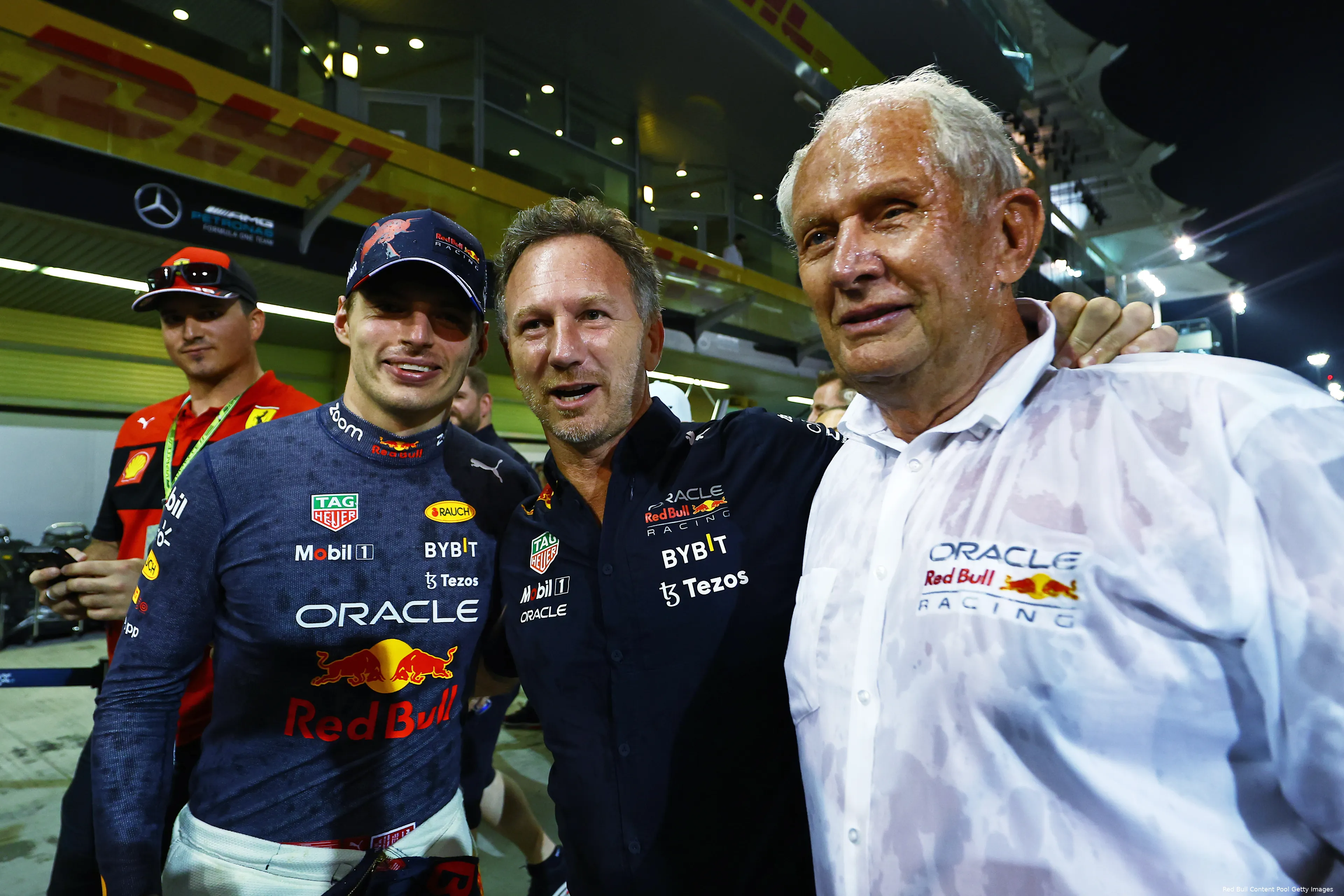 max verstappen helmut marko christian horner red bull racing f1 gp abu dhabi 2022