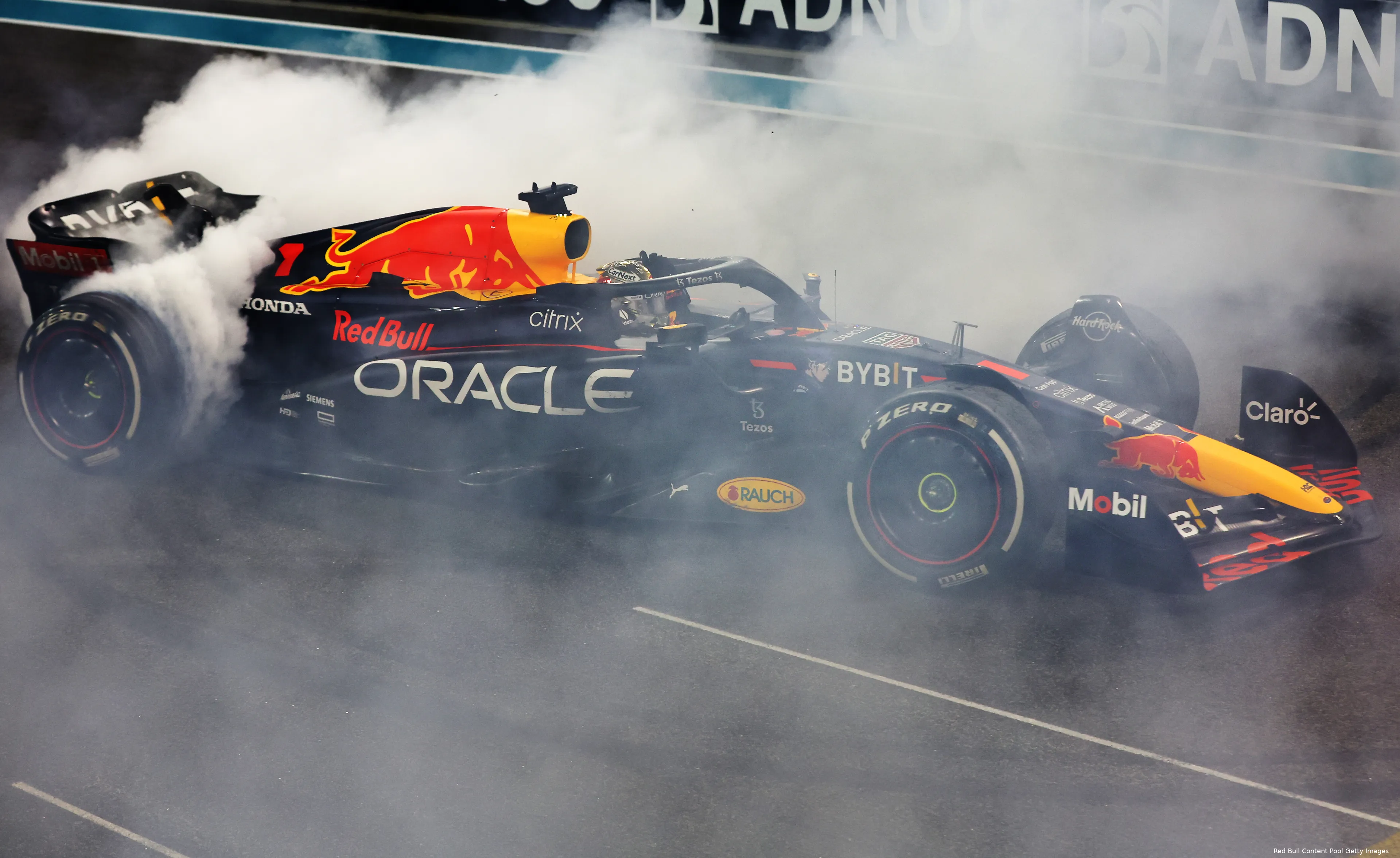Max Verstappen RB18 Red Bull Racing F1 GP Abu Dhabi 2022