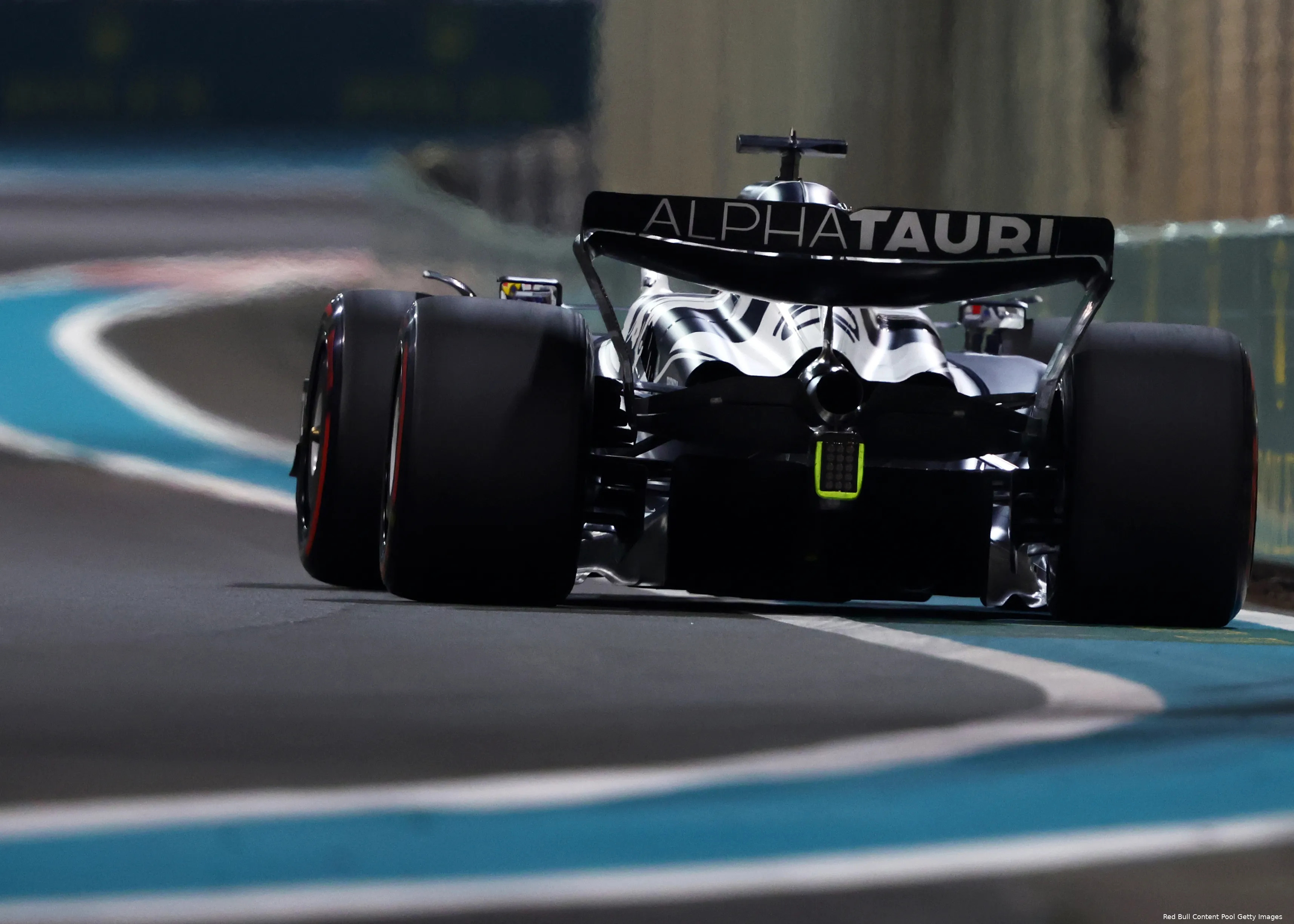 SI202211191621 hires jpeg 24bit rgb