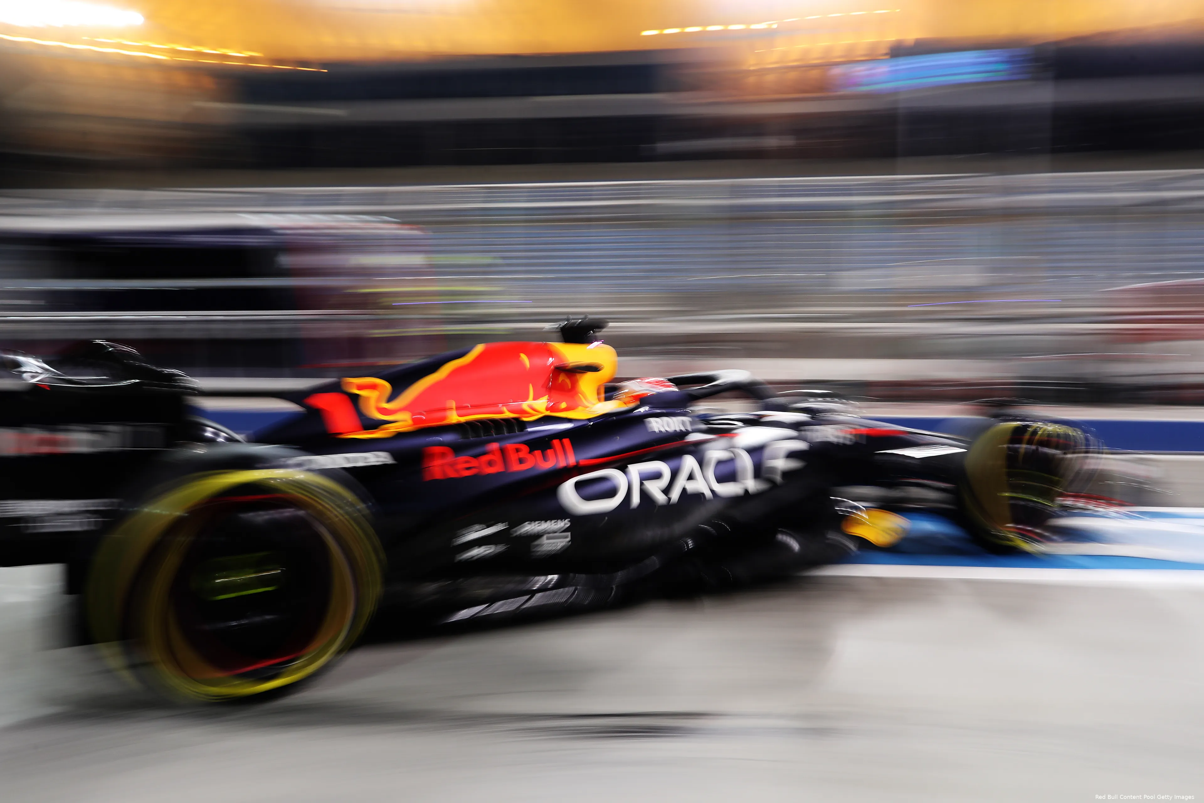 max verstappen red bull bahrain test 2023