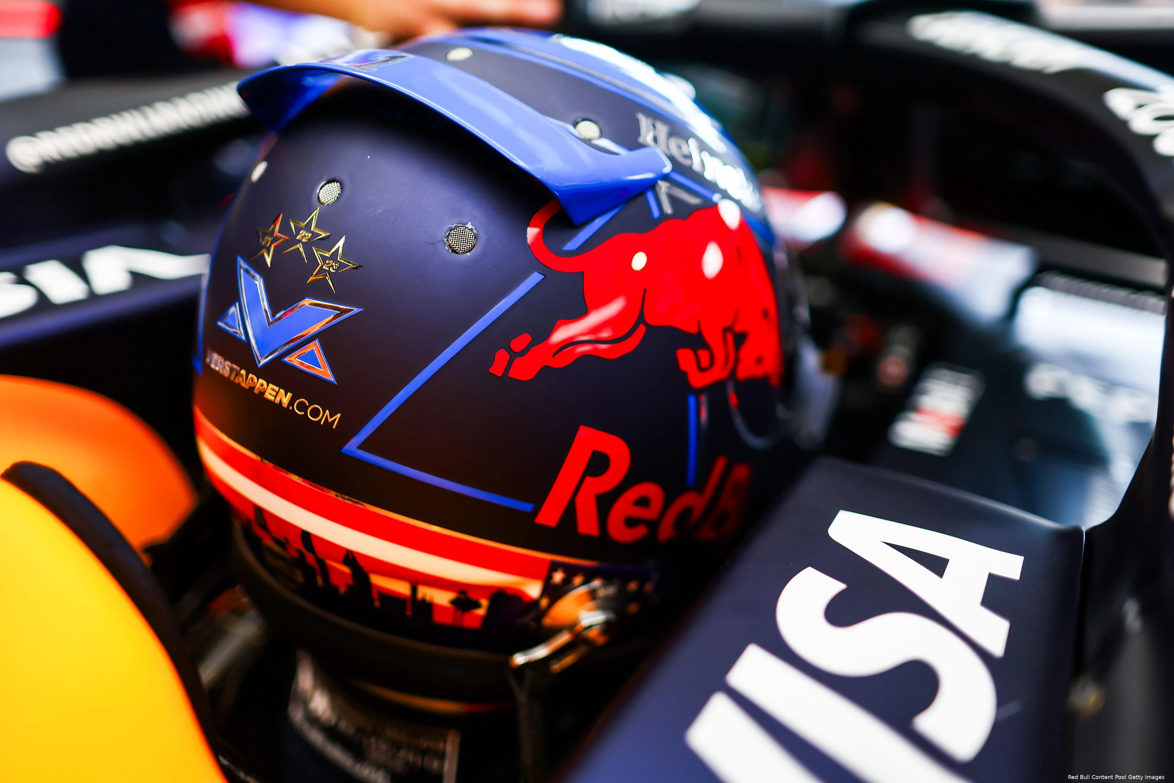 max verstappen helm miami 2024 23