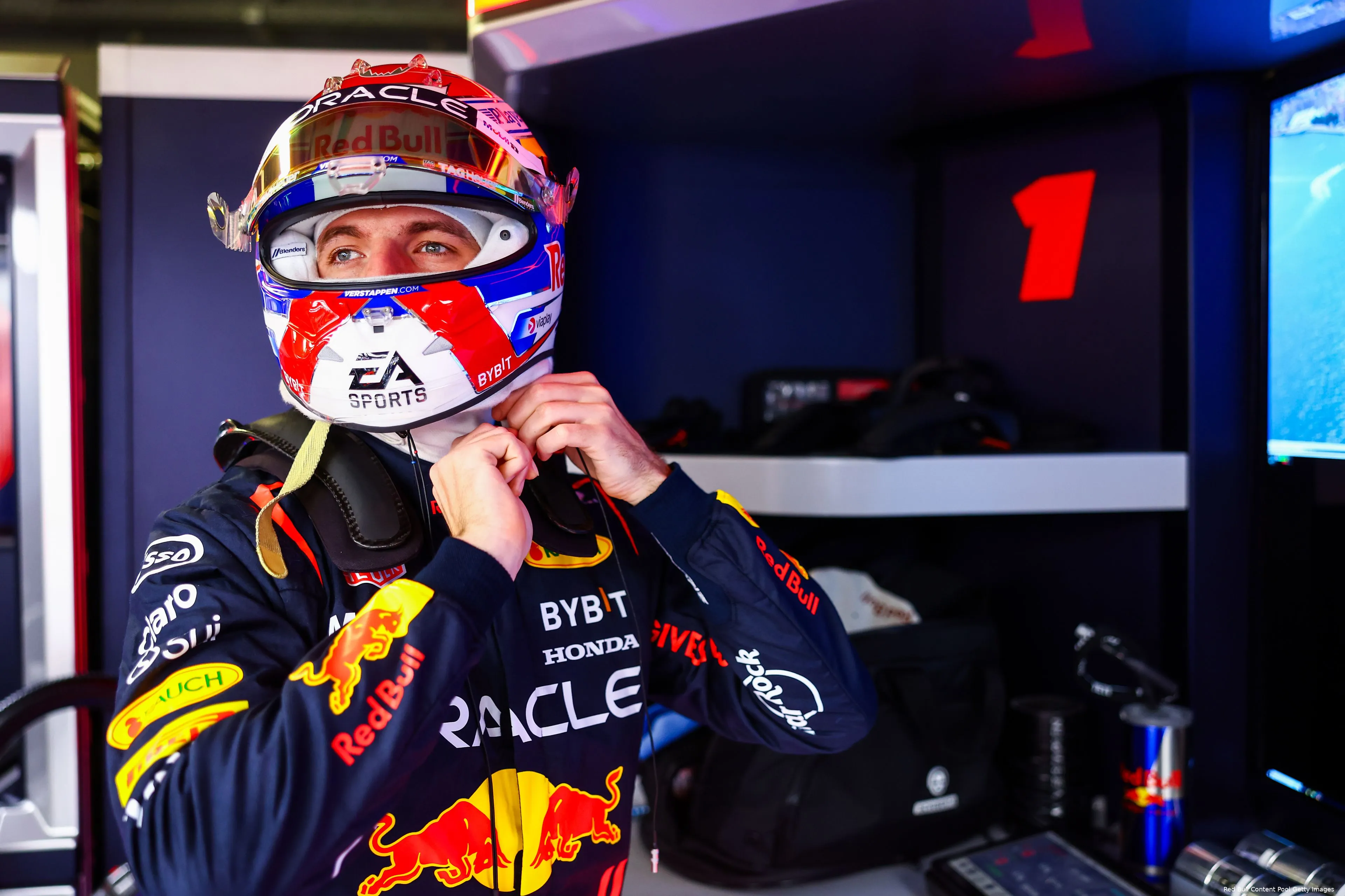 max verstappen helm monaco 2024 6
