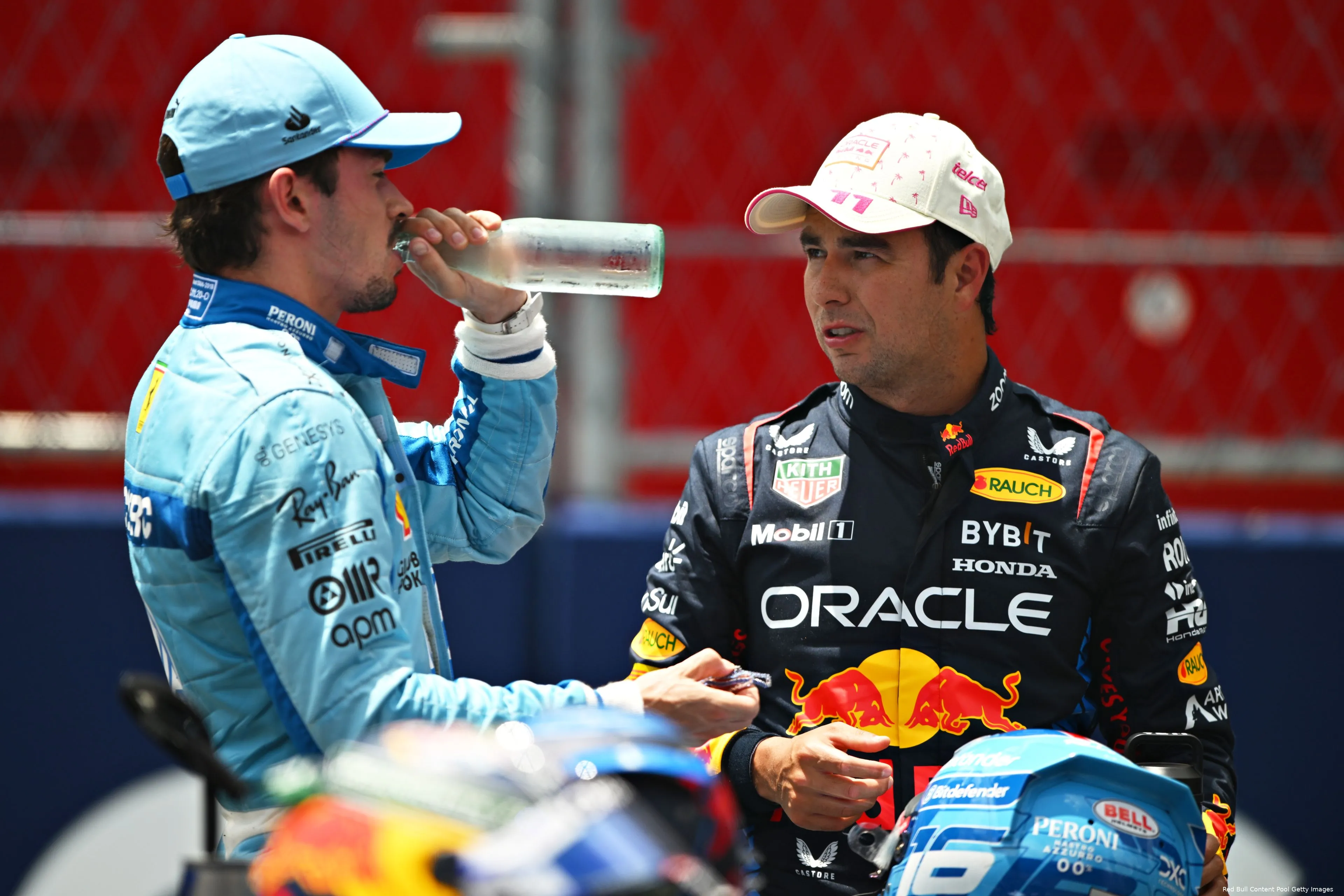 sergio perez redbullracing miami zaterdag 2024 charles leclerc