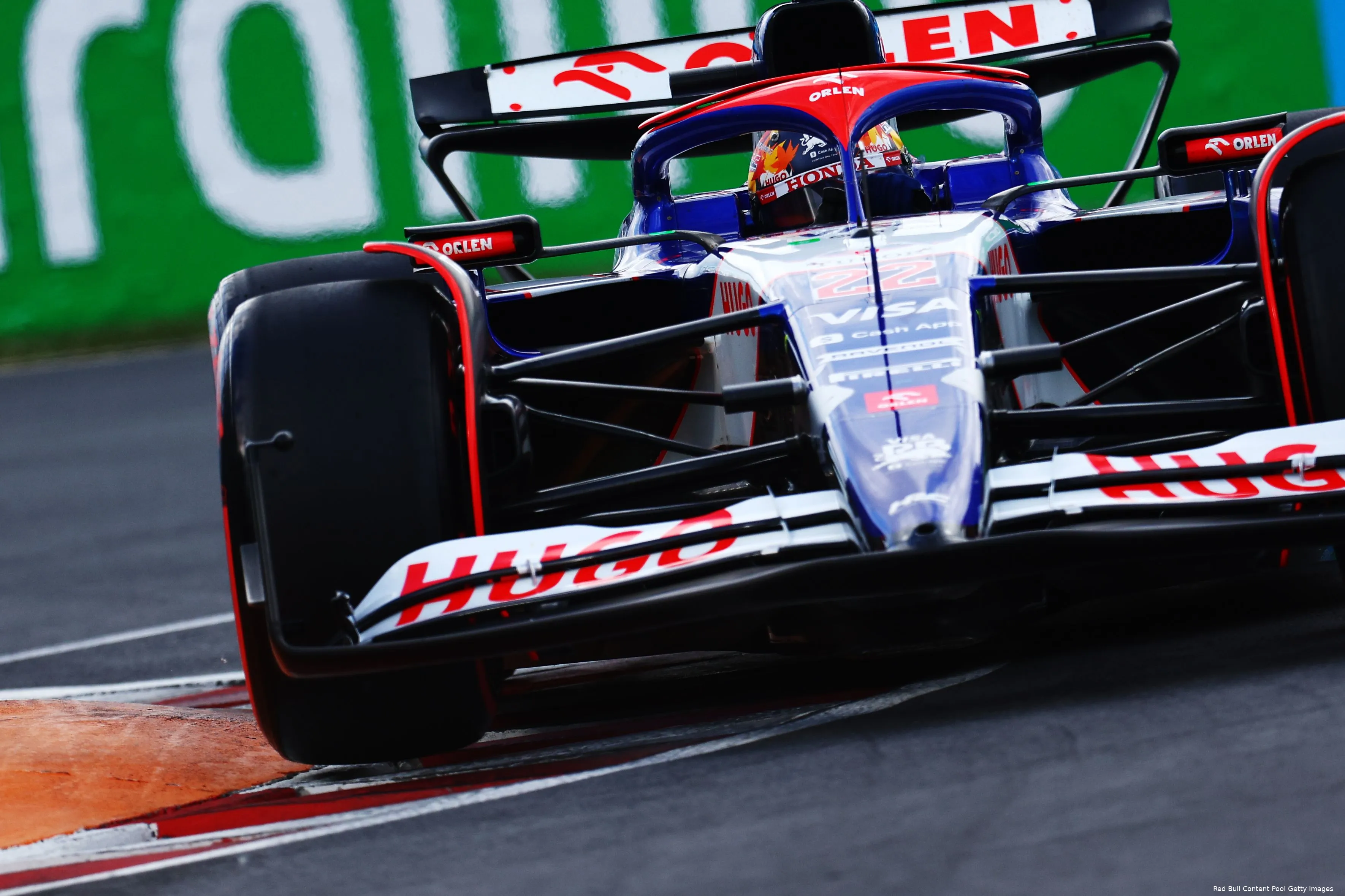 yuki tsunoda vcarb zaterdag canada